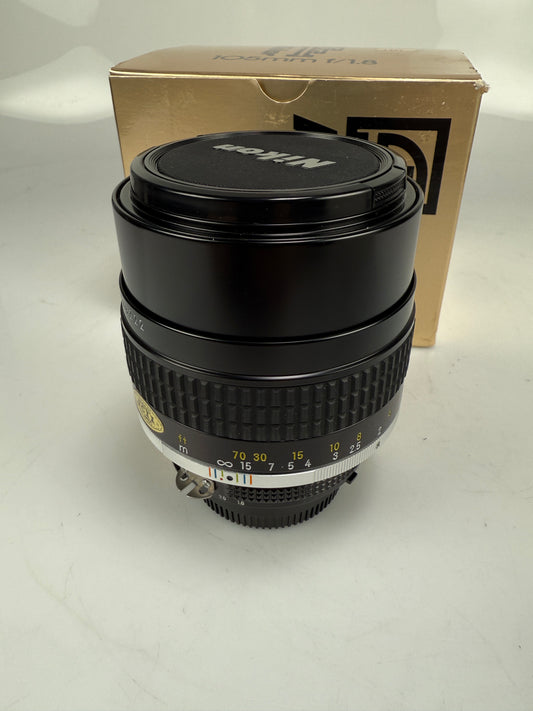 Nikon 105mm f1.8 AIS Telephoto Manual Focus Nikon F Mount Lens Ai-s