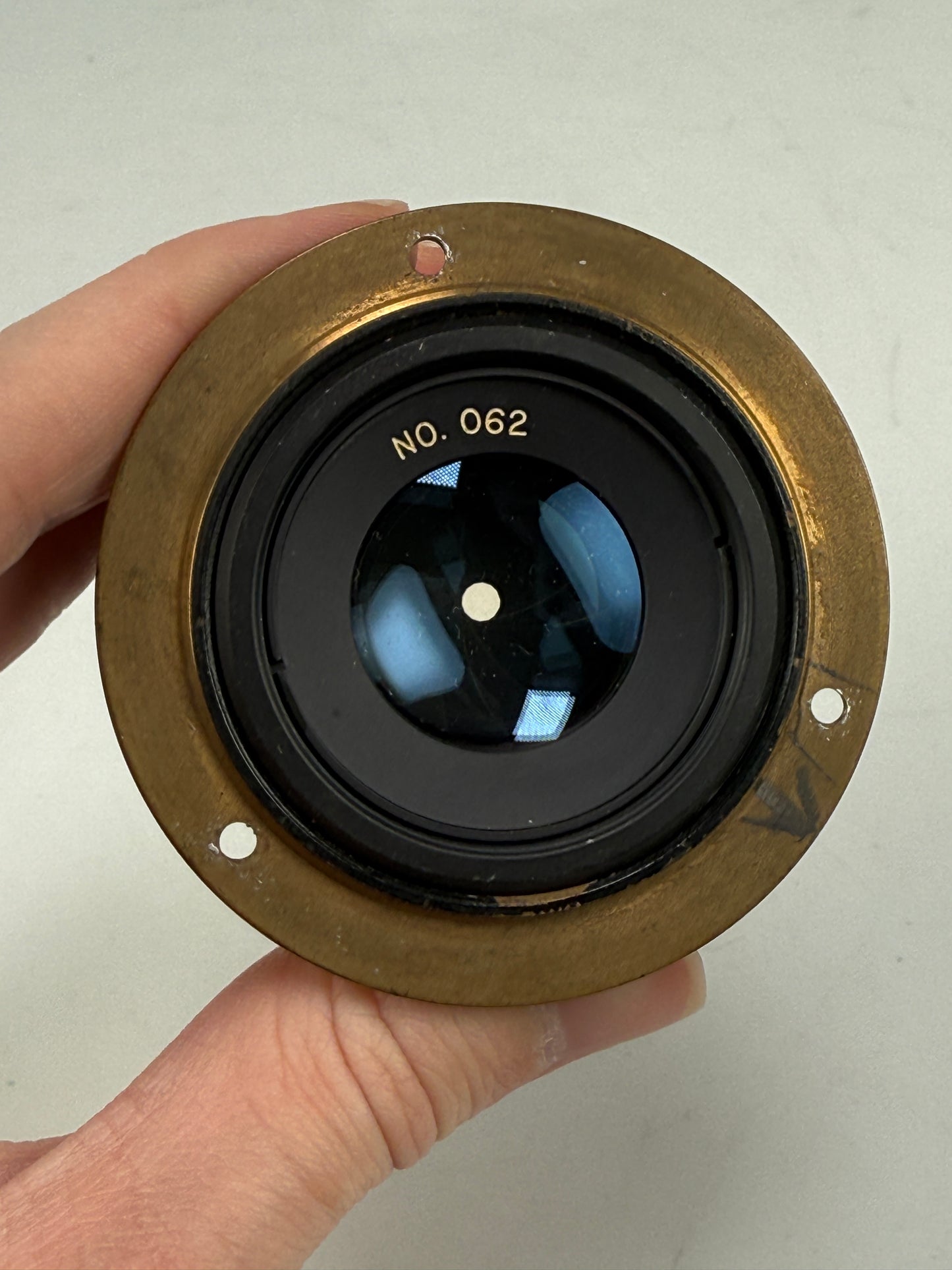 Schneider Goerz Apochromat Artar 8.25 8 1/4 inch F9 Lens - Red Dot