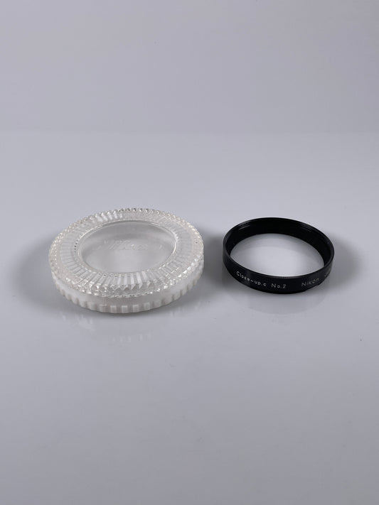 Nikon Close-up Attachment Lens No. 2T 52mm screw-in