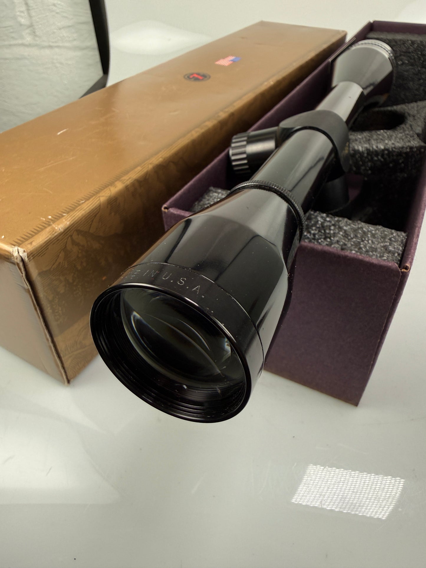 Leupold 12x40mm A.O. Varmint Vintage Scope Fine Plex