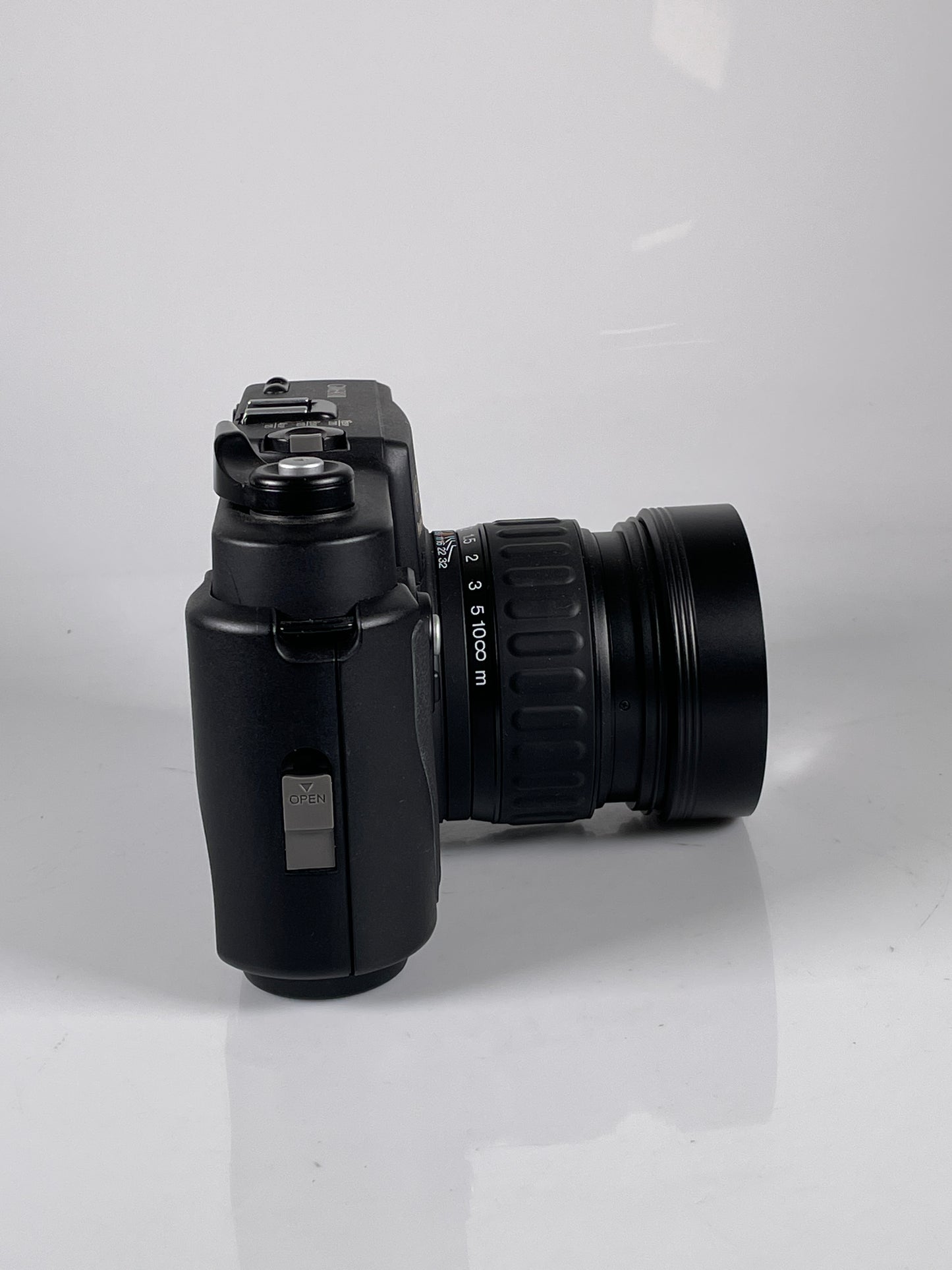 Fuji Fujifilm GW690 III 6x9 Film Camera 90mm F3.5 Lens