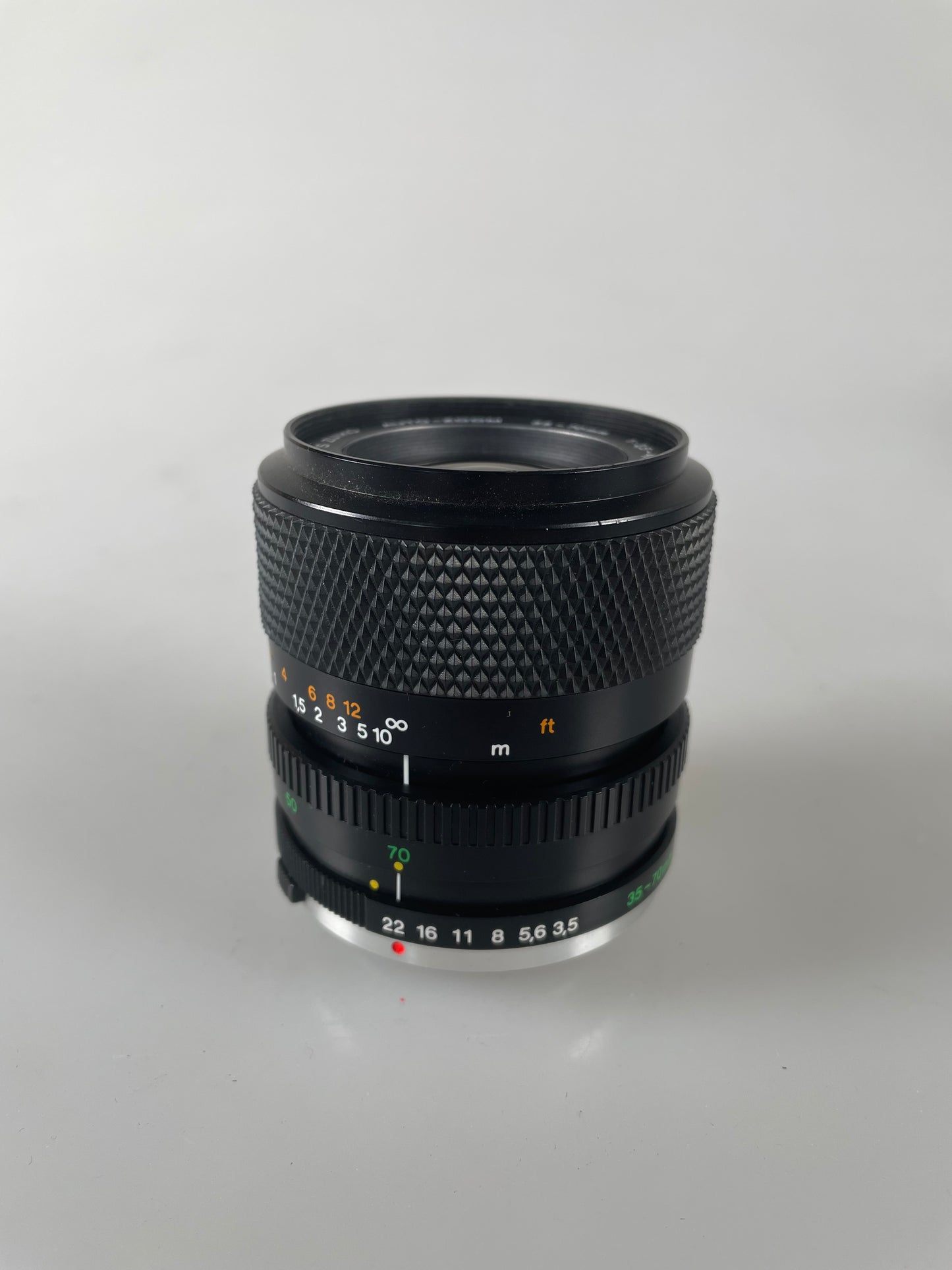 Olympus OM-System S Zuiko Auto-Zoom 35-70mm f3.5-4.8 Lens