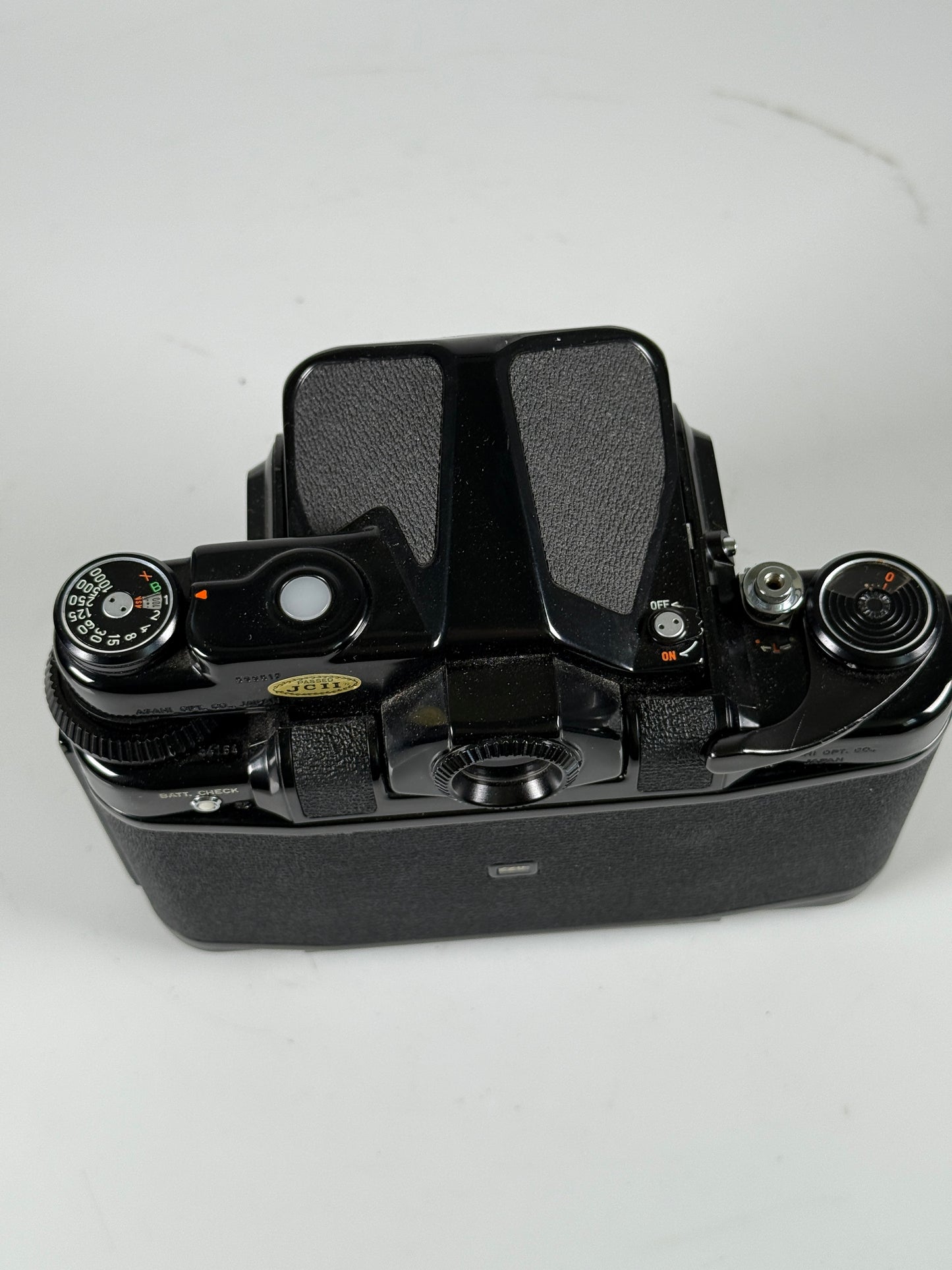 Pentax 67 6x7 Mirror Up MLU Body with metered prism