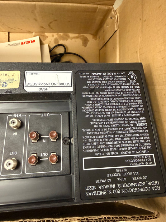 Vintage RCA Model VET650 Top Video Cassette Recorder