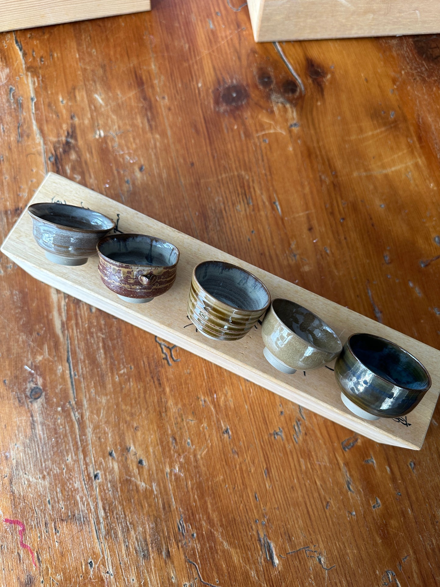 Vintage Takatori Yaki Japanese pottery Sake cup Miraku Kamei set of 5