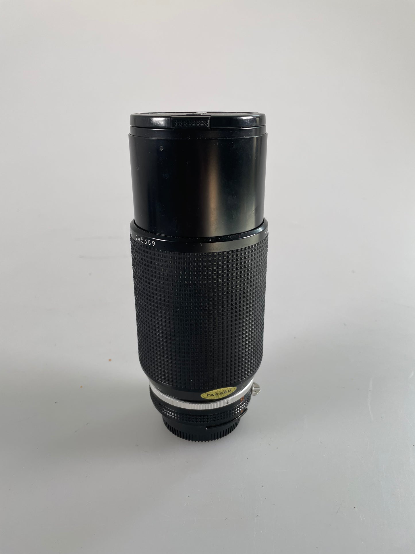 Nikon Zoom Nikkor 80-200mm f/4.0 AI-S lens AIS