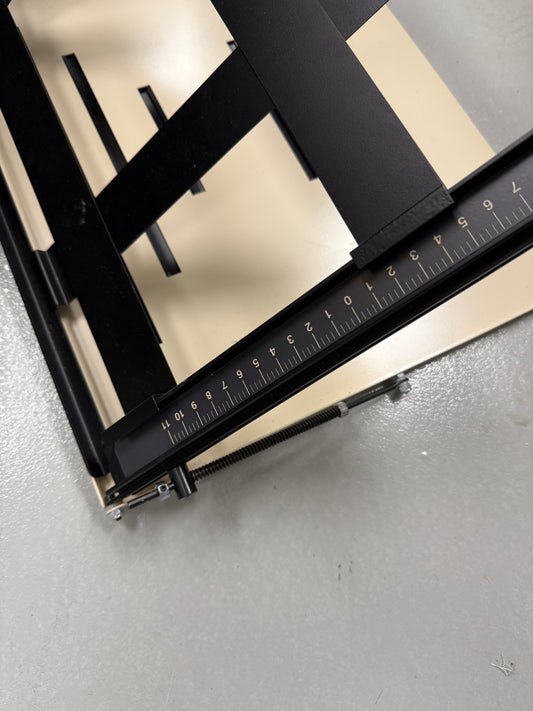 Beseler Universal 14, 11X14, 4 Blade Enlarging Easel, 11" X 14" Bladed Easel