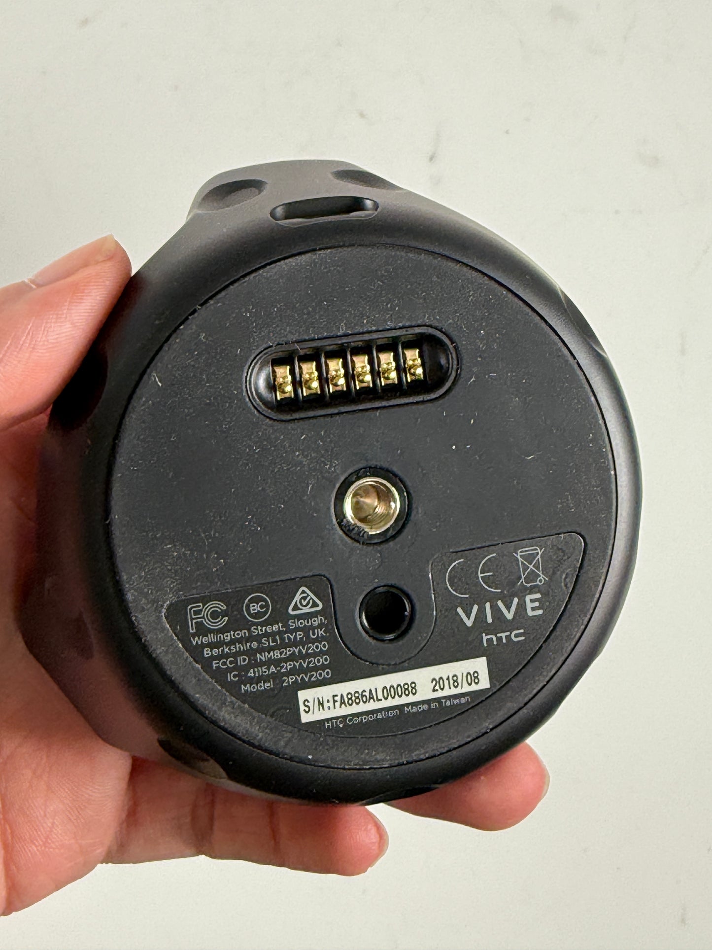 HTC VIVE Tracker 2.0 - For Full Body Tracking, Virtual Production, Model 2PYV200