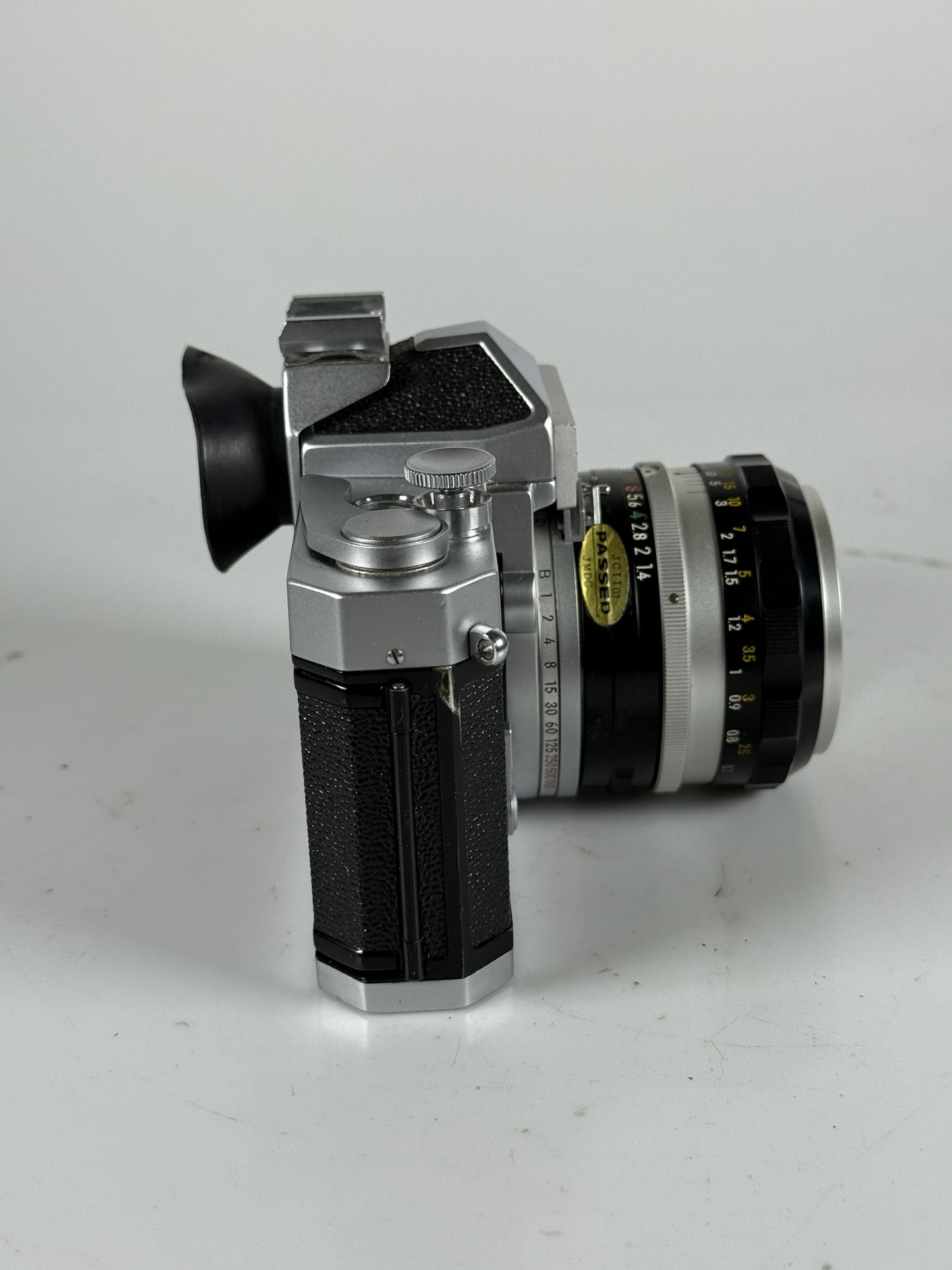 Nikon Nikkormat FT 35mm SLR Film Camera with Nikkor 50 f1.4 Lens kit