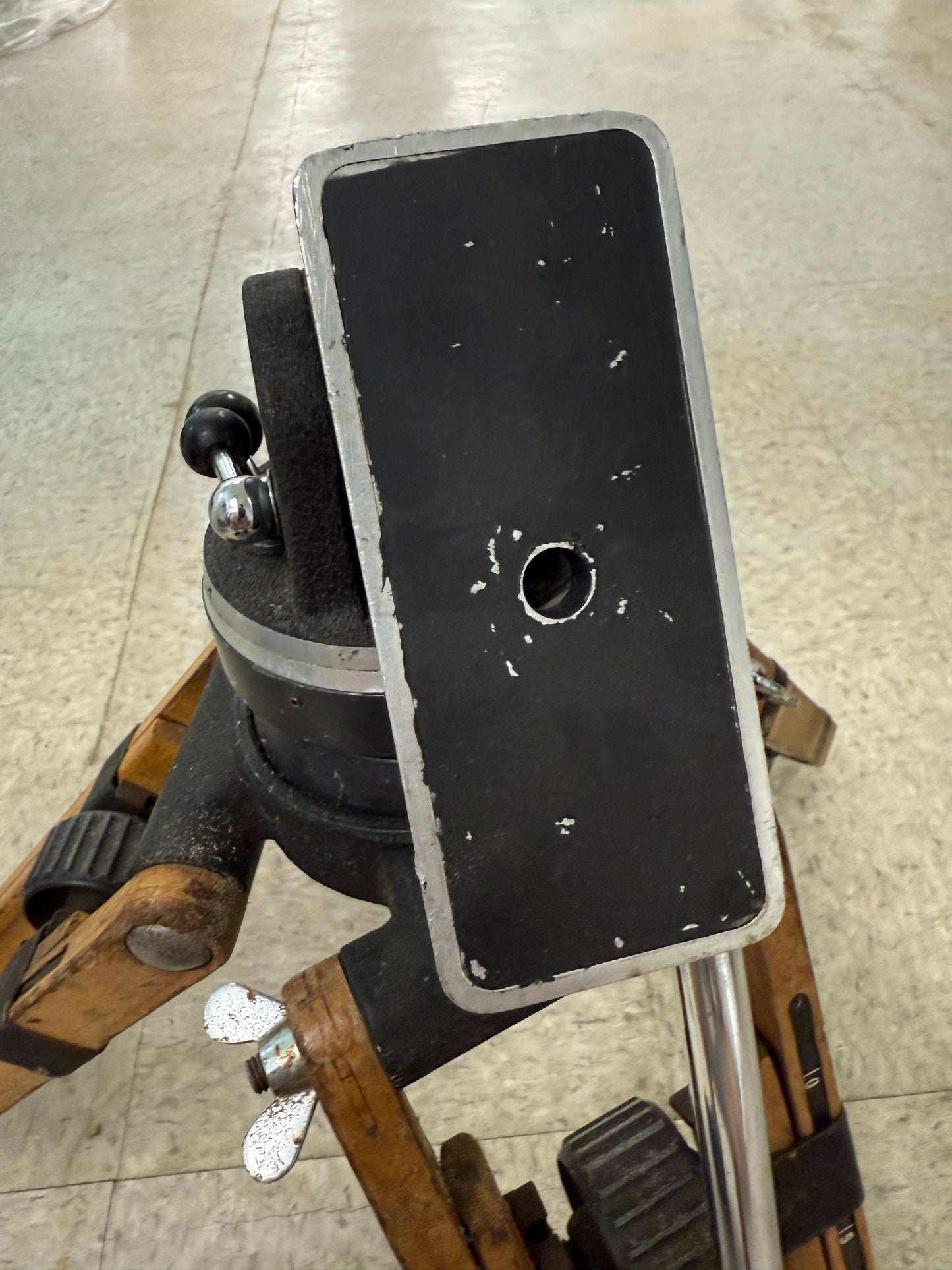 Arri wooden tripod with tilt head RARE vintage short