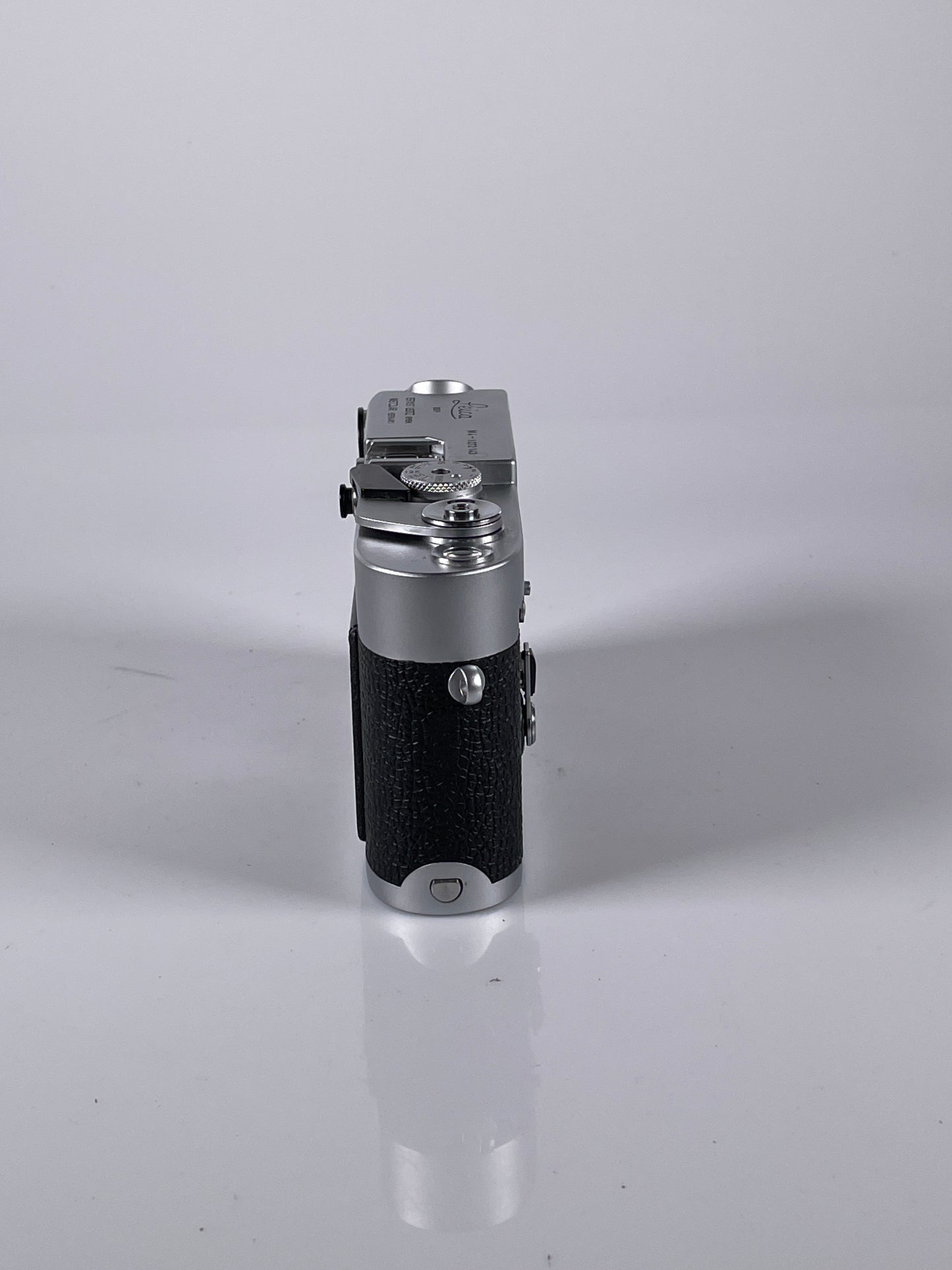 Leica M4 Chrome 35mm rangefinder film camera body