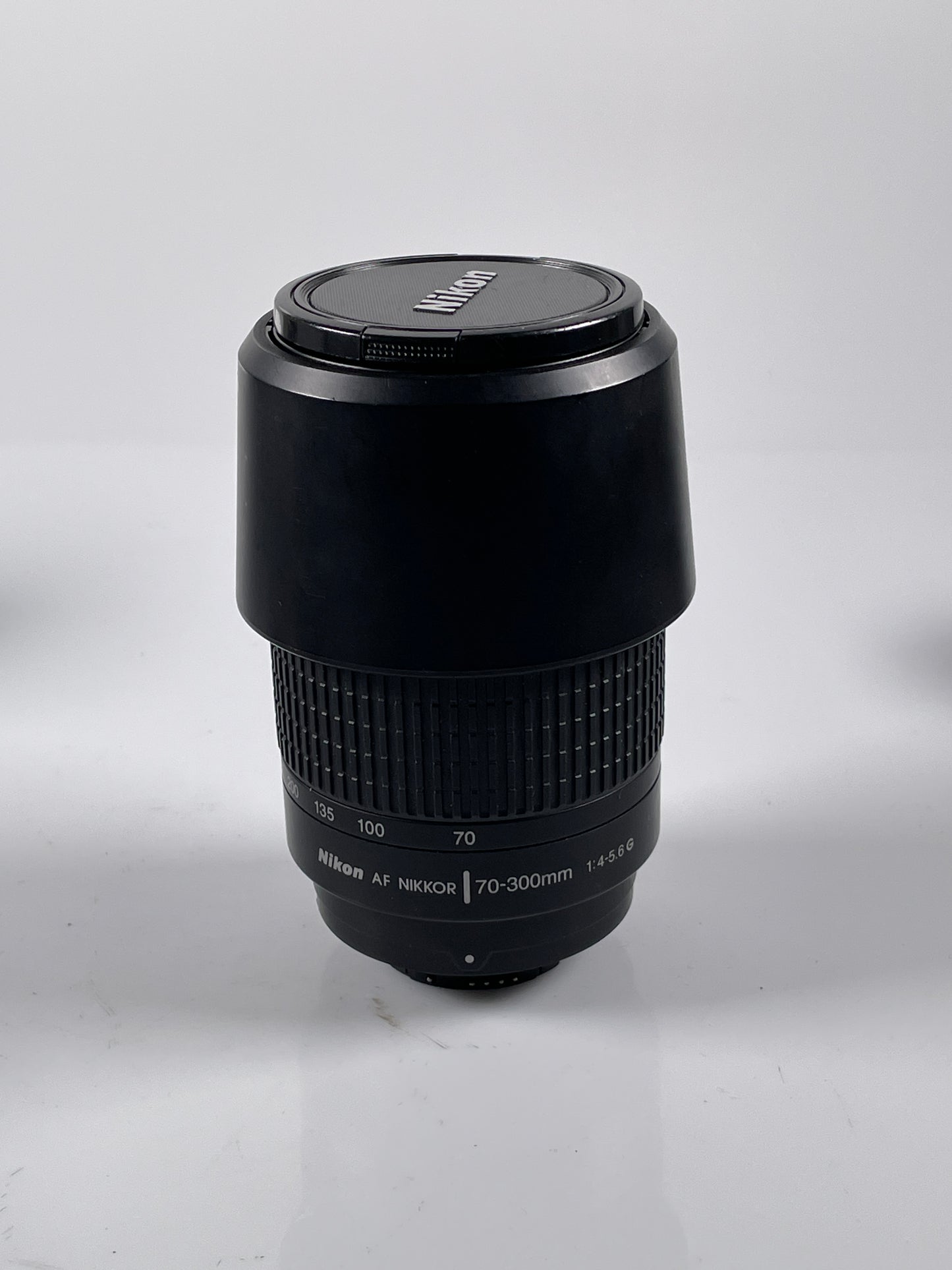 Nikon AF NIKKOR 70-300mm f4-5.6 G Lens
