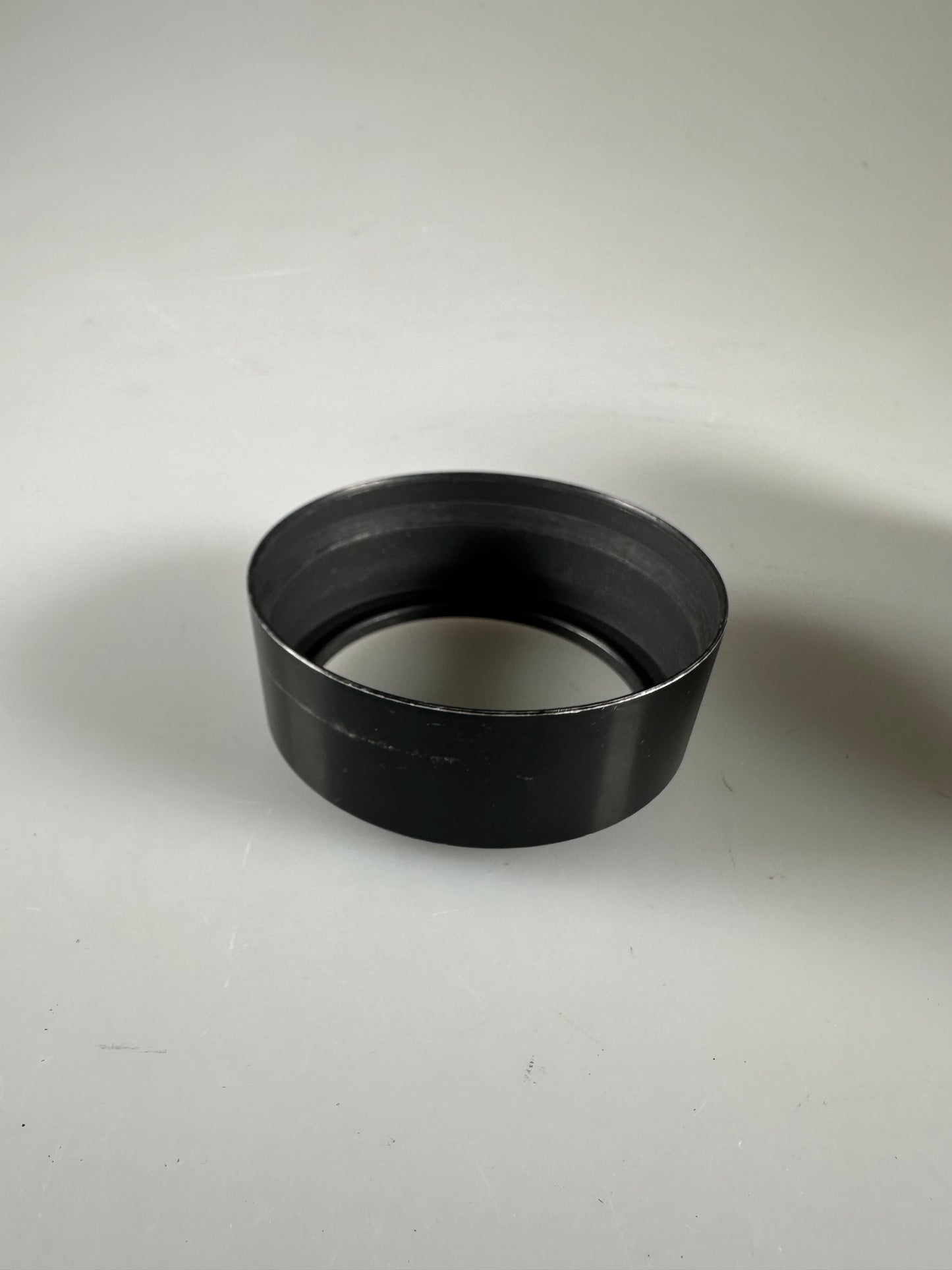 Nikon HN-20 Lens Hood Shade (72mm Screw-On) 85mm F1.4
