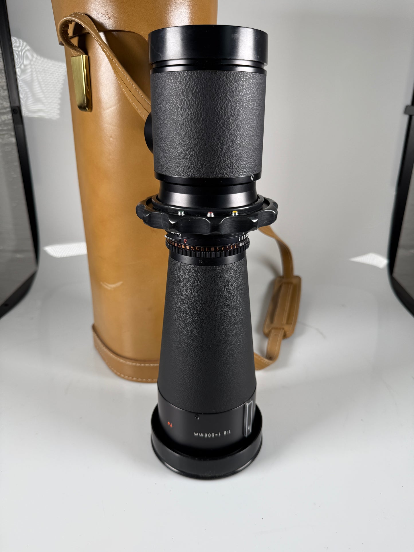 Hasselblad Carl Zeiss Tele-Tessar 500mm f/8 T* Lens w/ Case Black