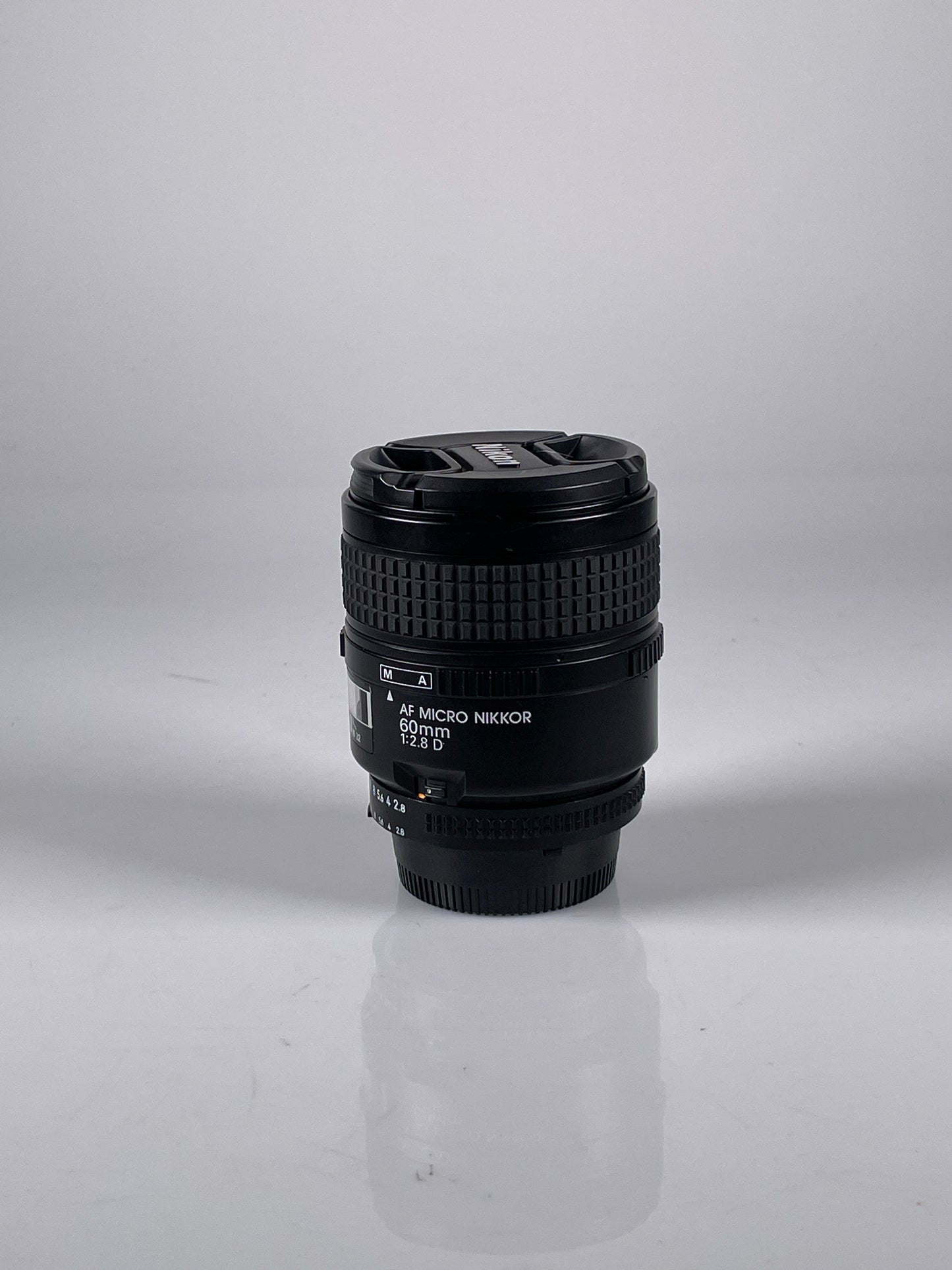 Nikon Nikkor AF 60mm f2.8 D micro macro lens