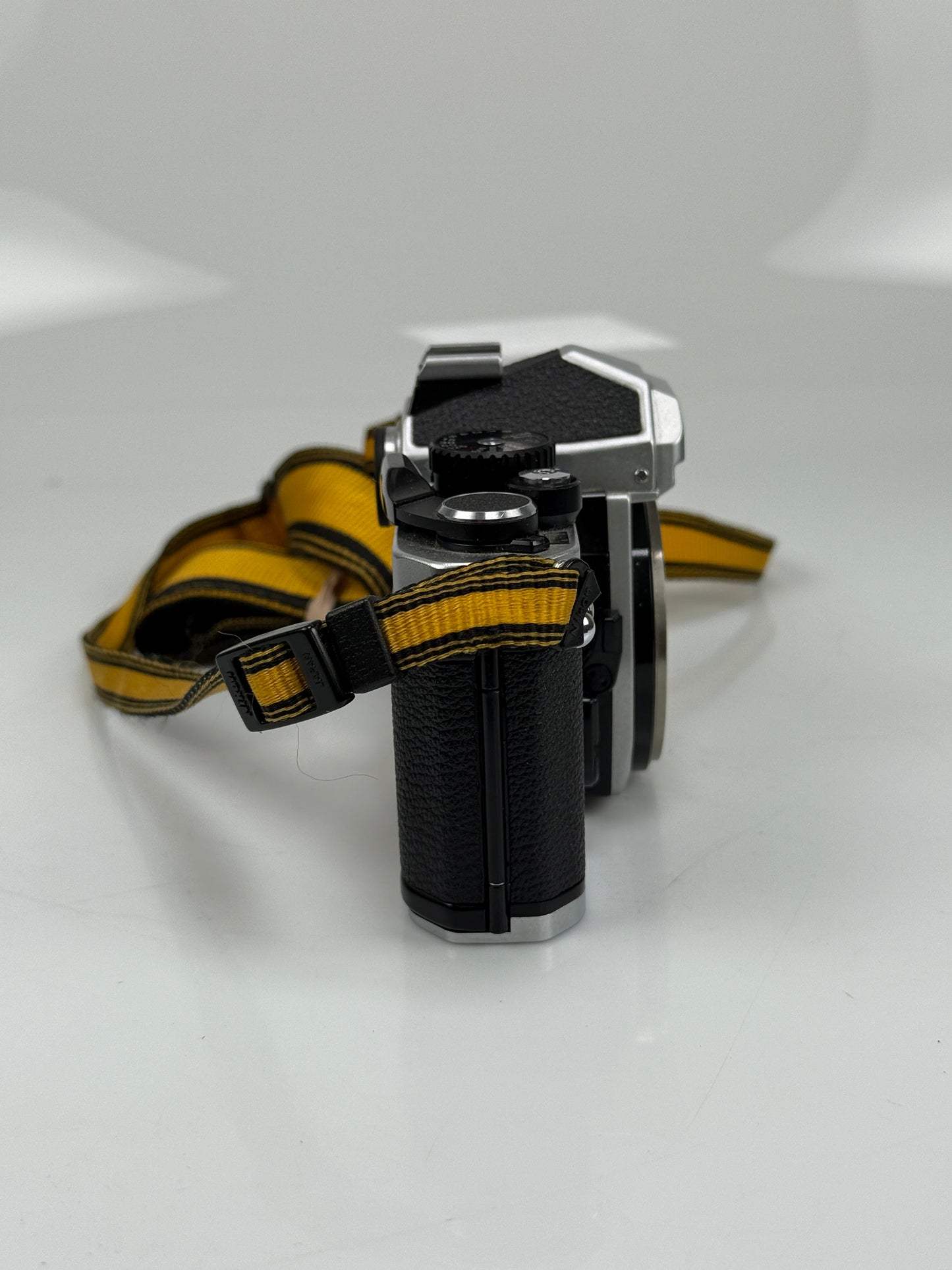 Nikon FM2N SLR Film Camera Body FM-2N Chrome