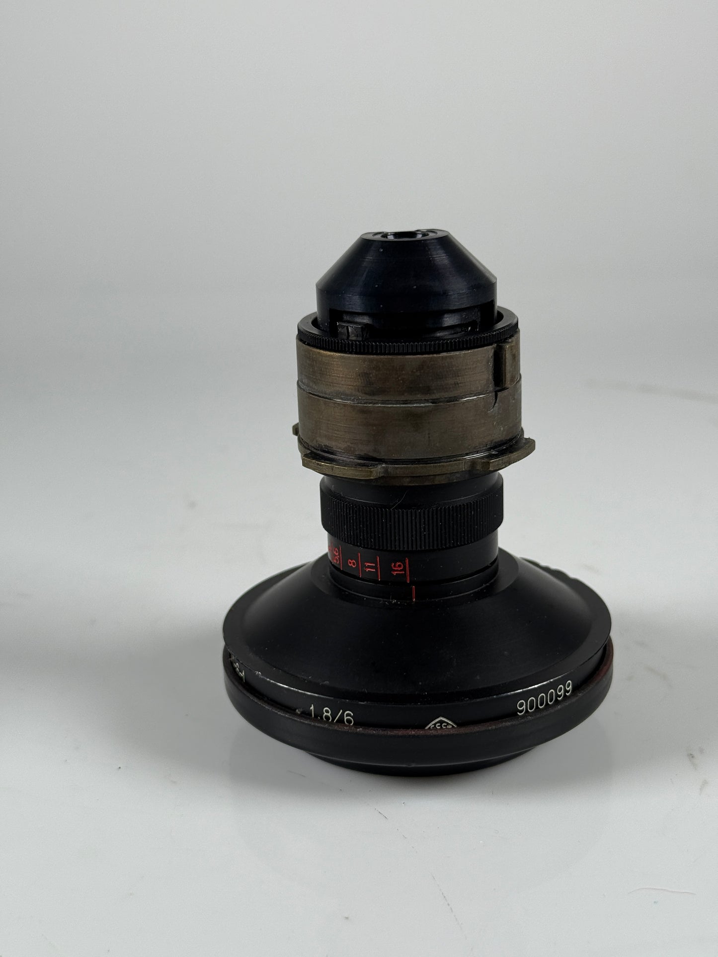 Lomo 16 OKC1-6-1 1.8/6mm Cine Lens Kinor Mount
