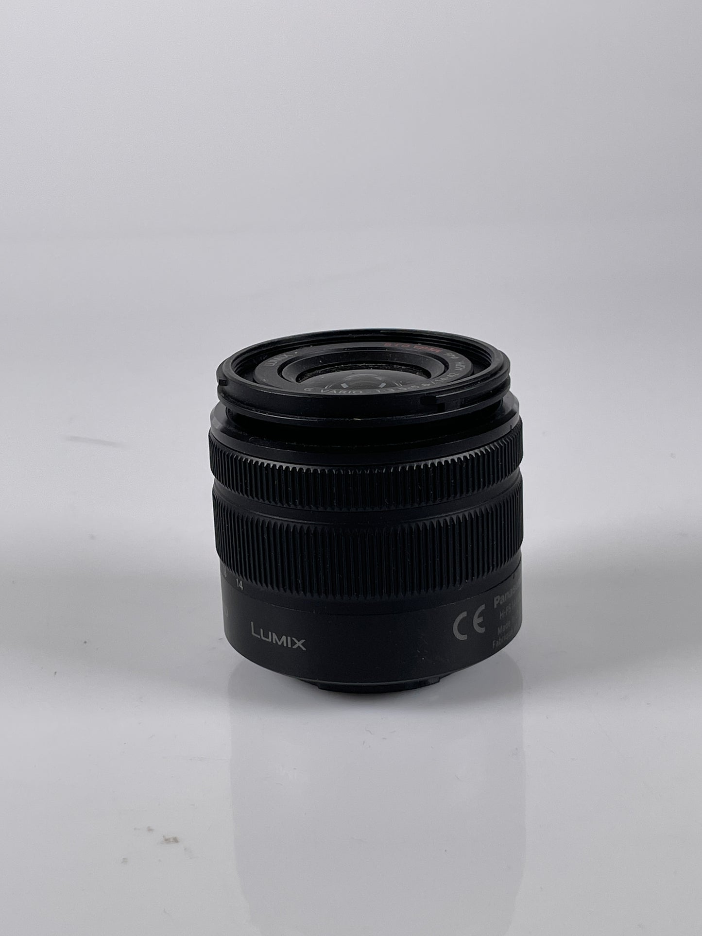 Panasonic Lumix G Vario H-FS1442A 14-42mm f/3.5-5.6 ASPH Mega OIS II