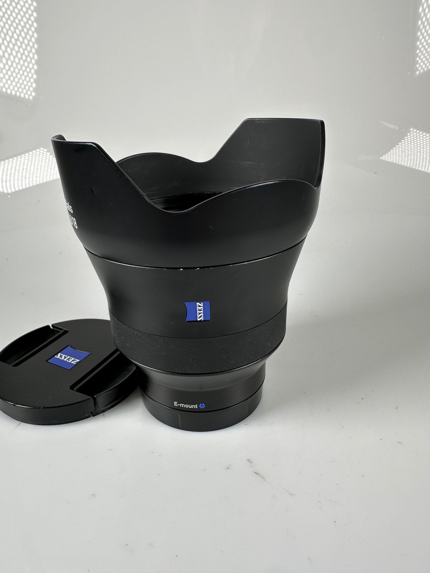 Zeiss Batis 18mm f2.8 Distagon T* Lens for Sony E Mount