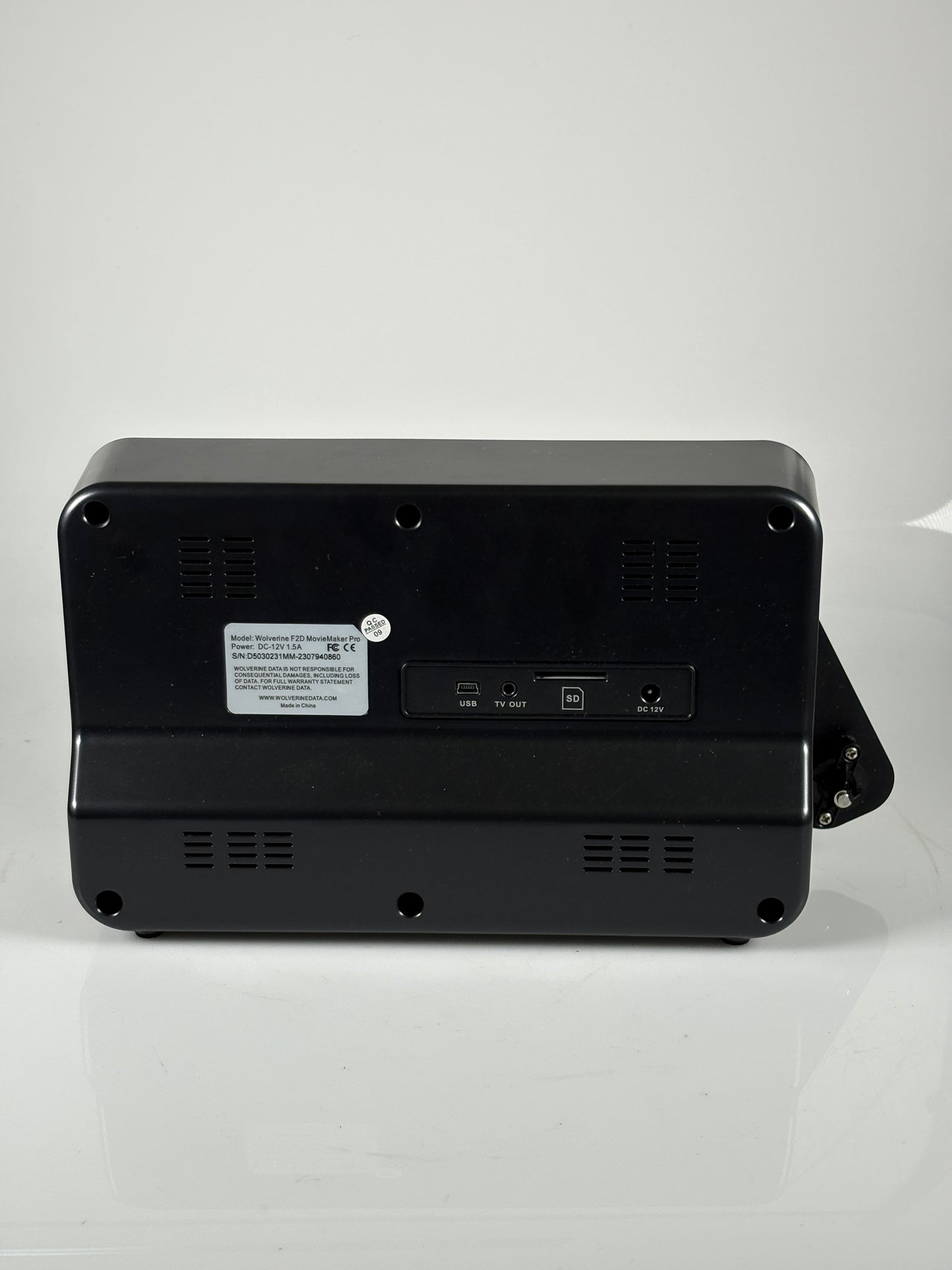 Wolverine Data Film2Digital MovieMaker-PRO 8mm and Super 8 Converter #F2DMMPRO