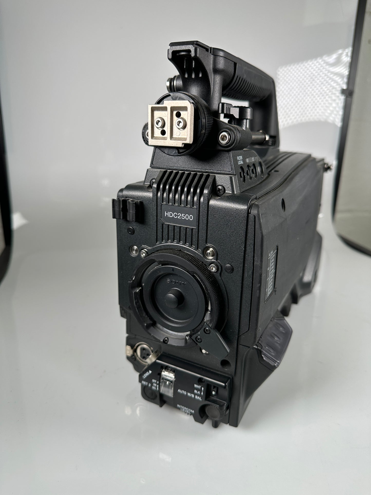 Sony HDC2500 HD Color Camera video studio