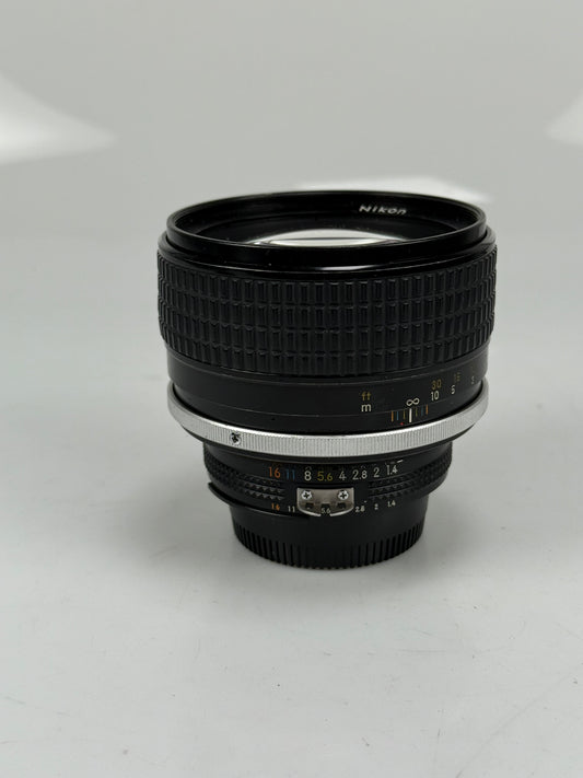 Nikon Nikkor Ais 85mm f1.4 Lens Prime SLR