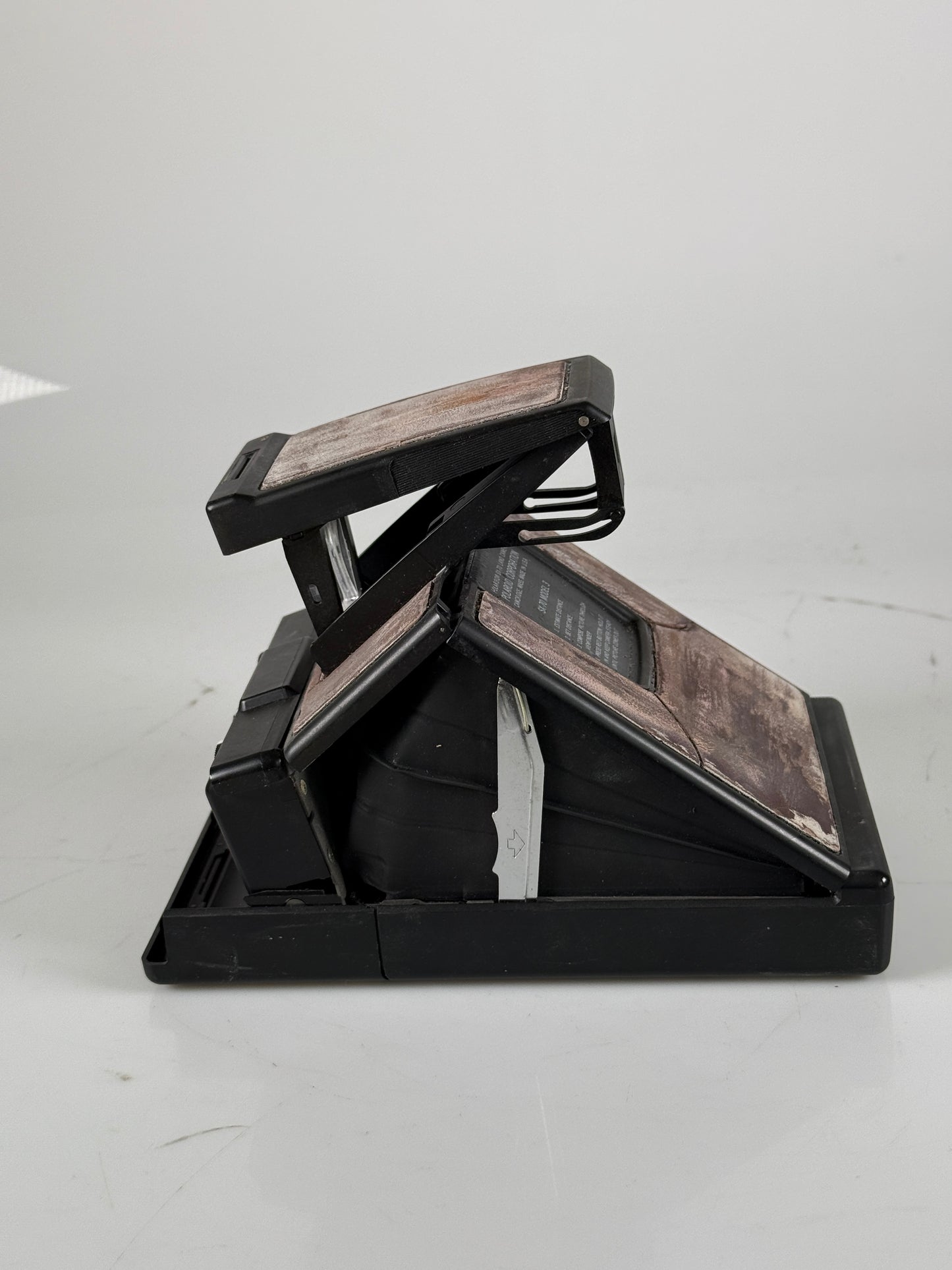 Polaroid SX-70 model 3 film land camera black