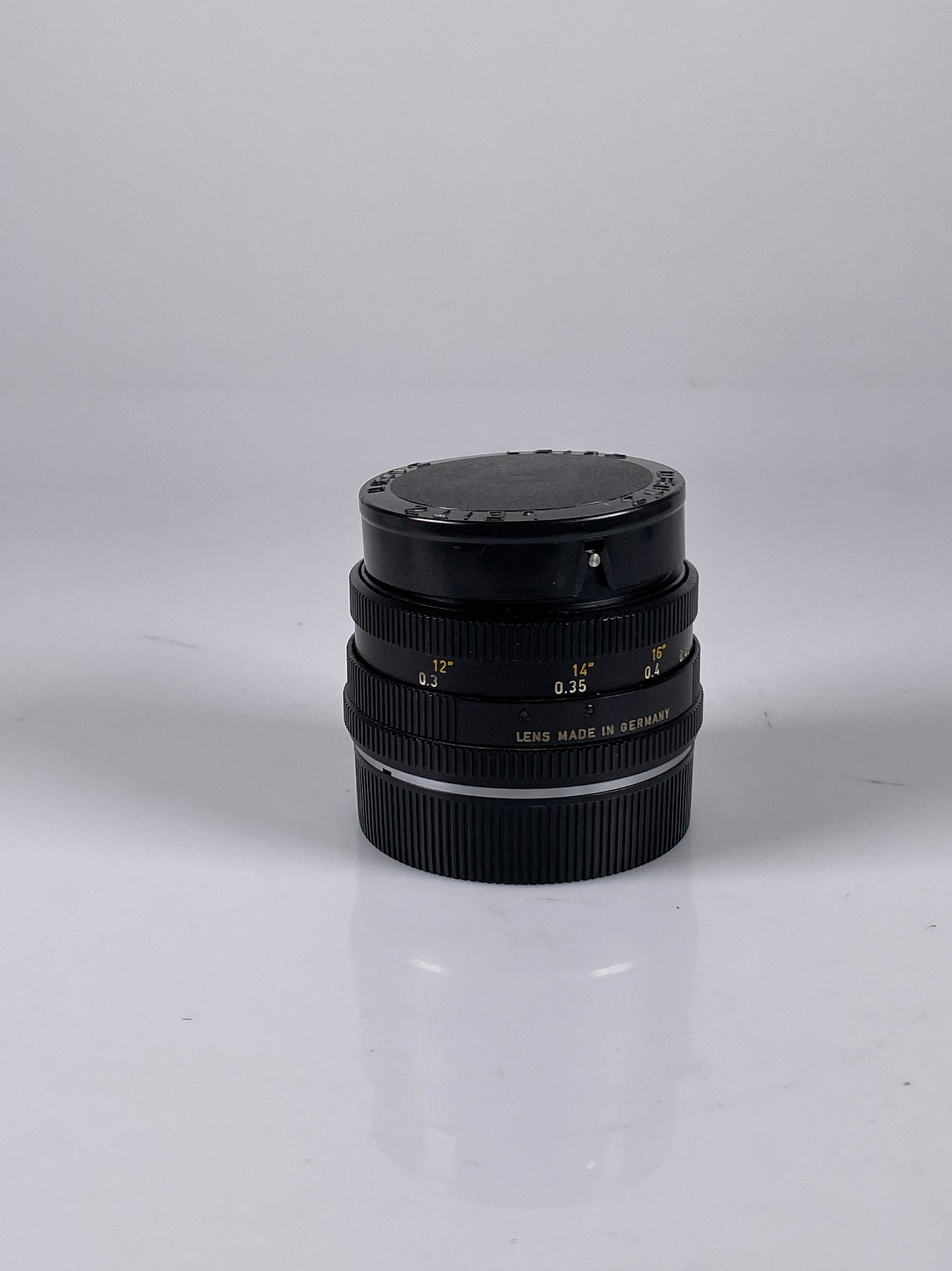 Leica Wetzlar ELMARIT-R 35mm F2.8 3 Cam R Mount Lens