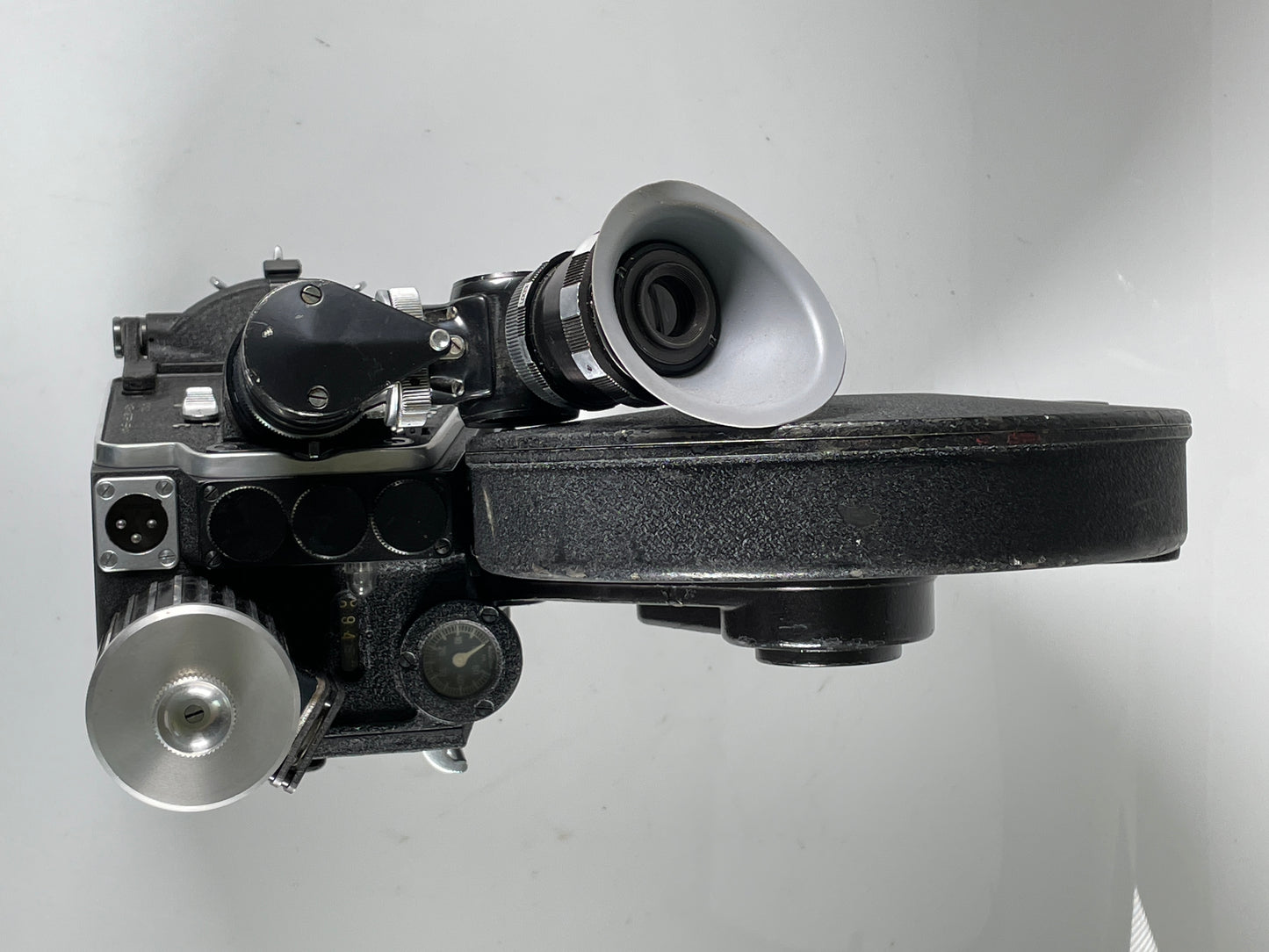 Arri Arriflex 16M 16 M Cine Camera 16mm w/ magazine and Periscope
