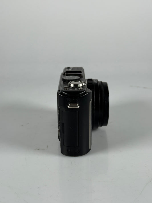 Panasonic LUMIX DMC-LX3 10.1MP Digital Camera - Black