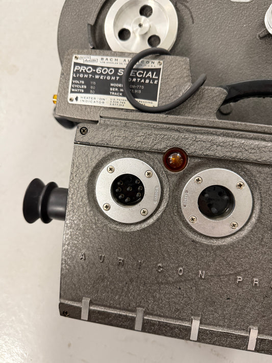 BACH Auricon Pro-600 16mm Cinema Sound Camera w/ angenieux 12-120mm lens