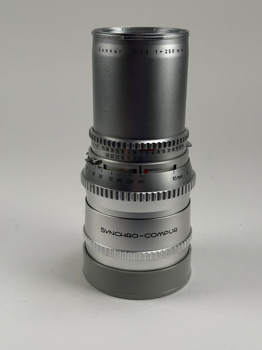Hasselblad 250mm f5.6 Sonnar C Silver lens