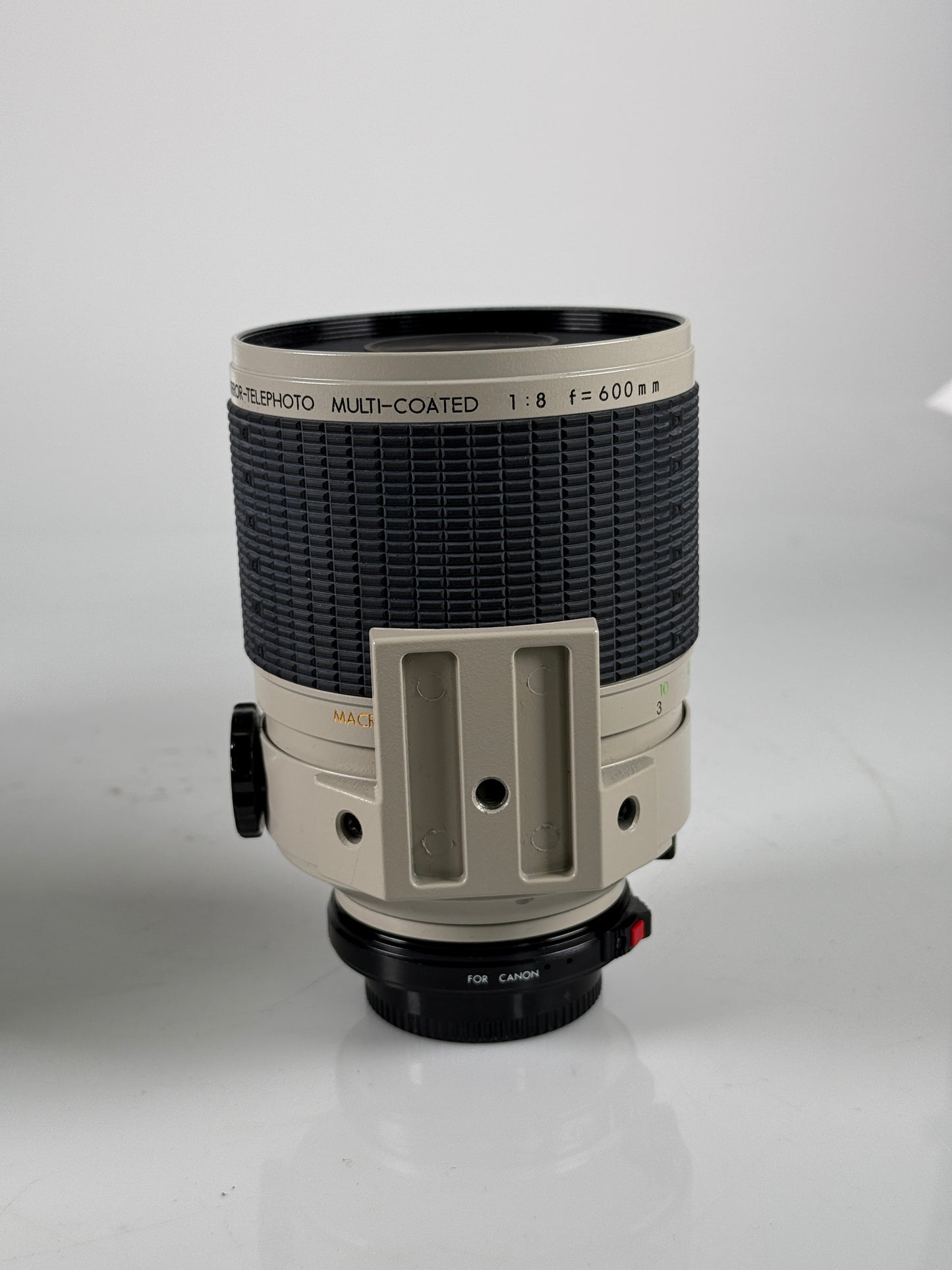 Sigma 600mm f8.0 super Telephoto COATED Mirror Lens for Canon FD
