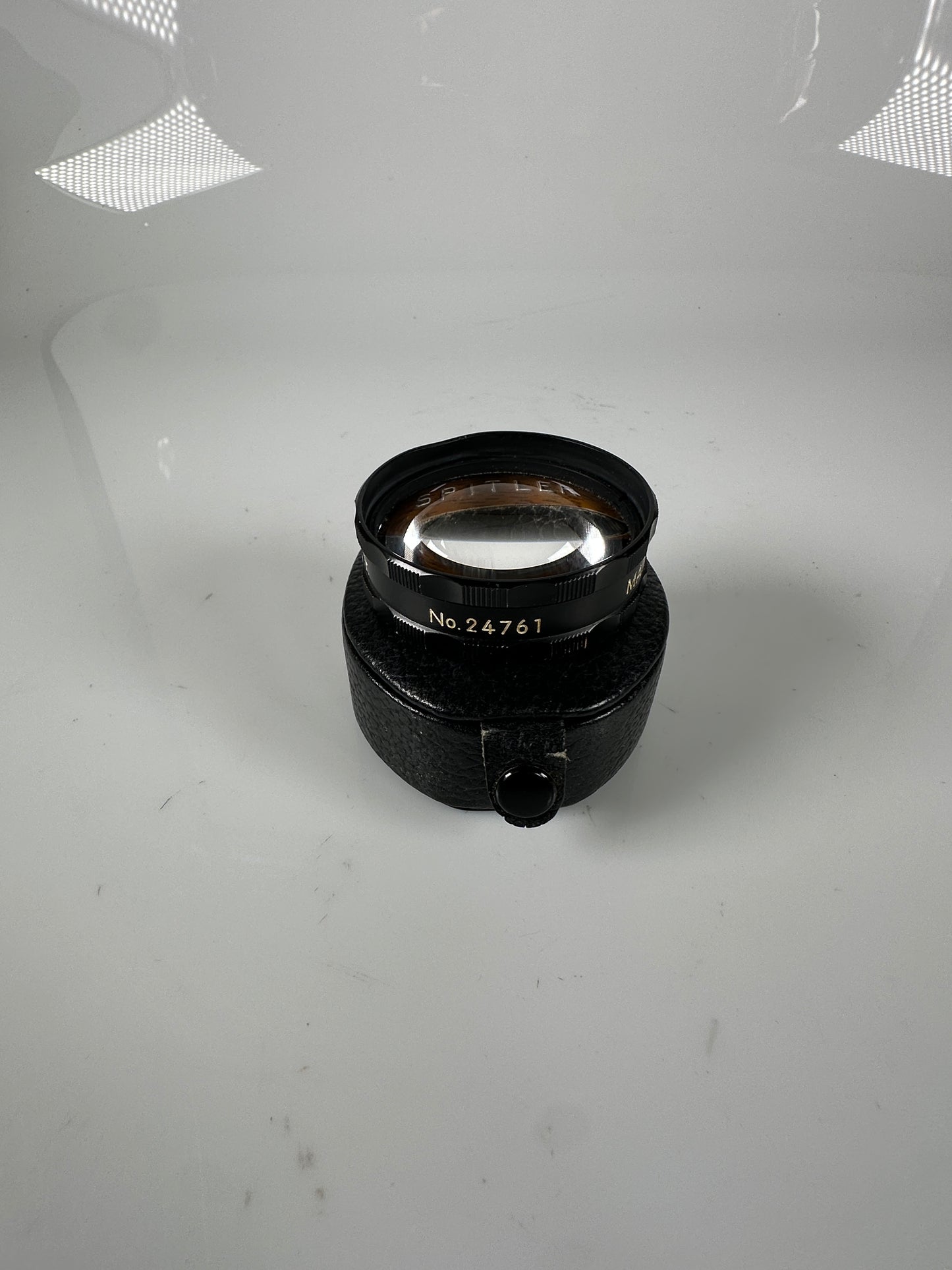Nikon 20D (dptr / diopter) Ophthalmology/Optometry Lens and Case
