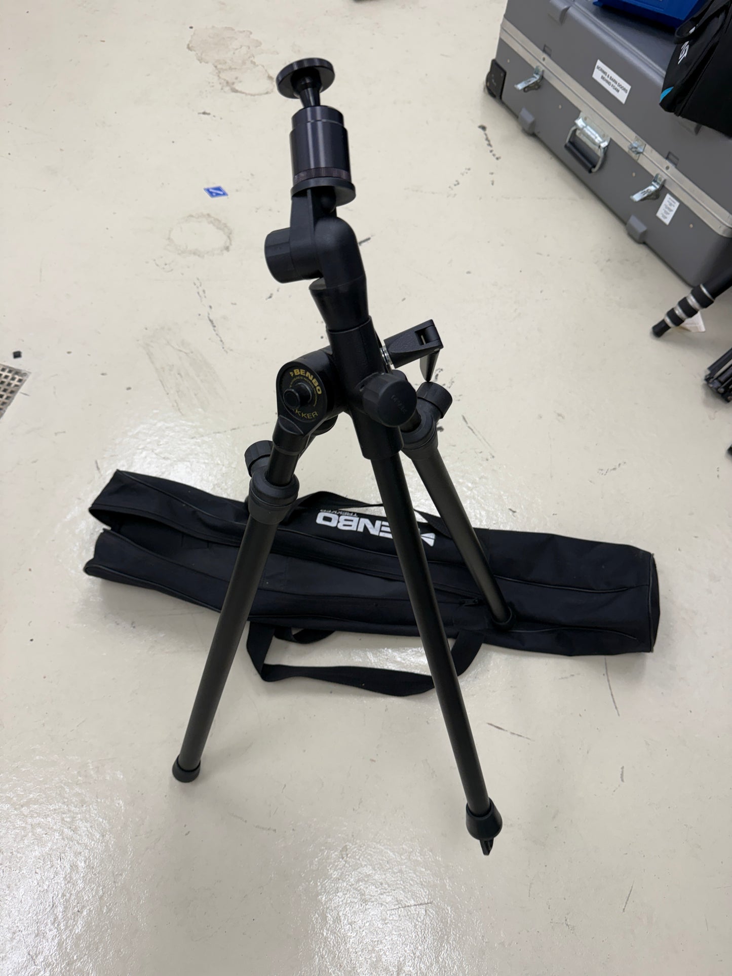 Benbo Trekker Camera Tripod with Ball Head, Carrying Case