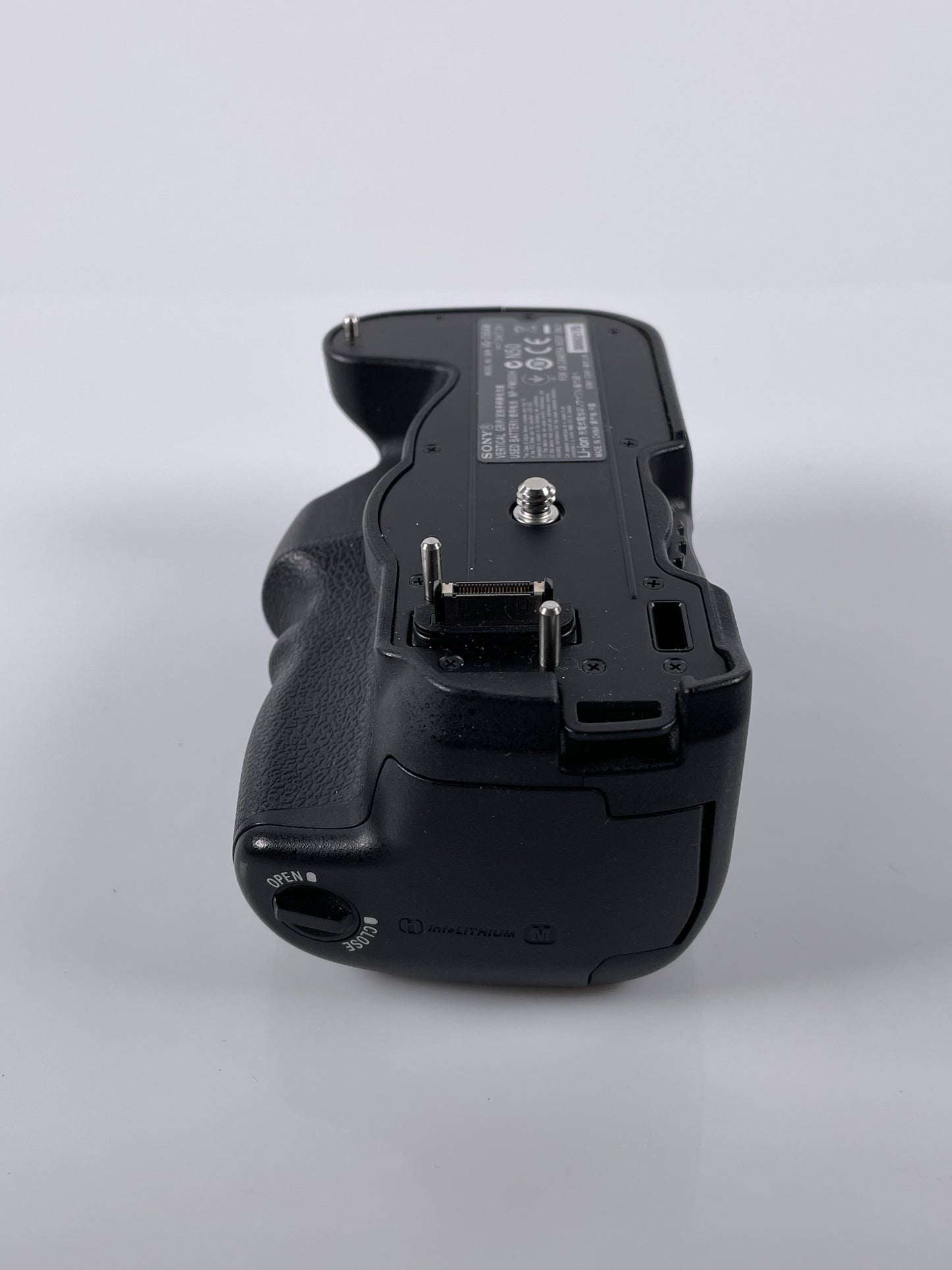 Sony VG-C99AM Vertical Grip for SLT-A99