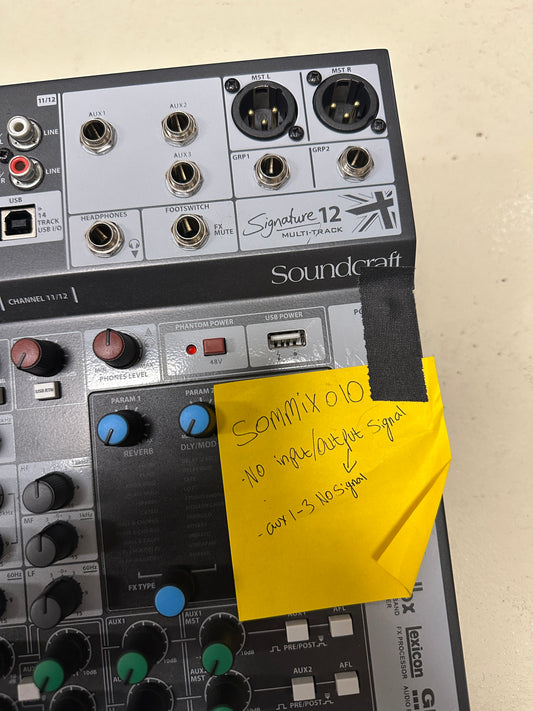 Soundcraft Signature 12 12-Input Analog Mixer