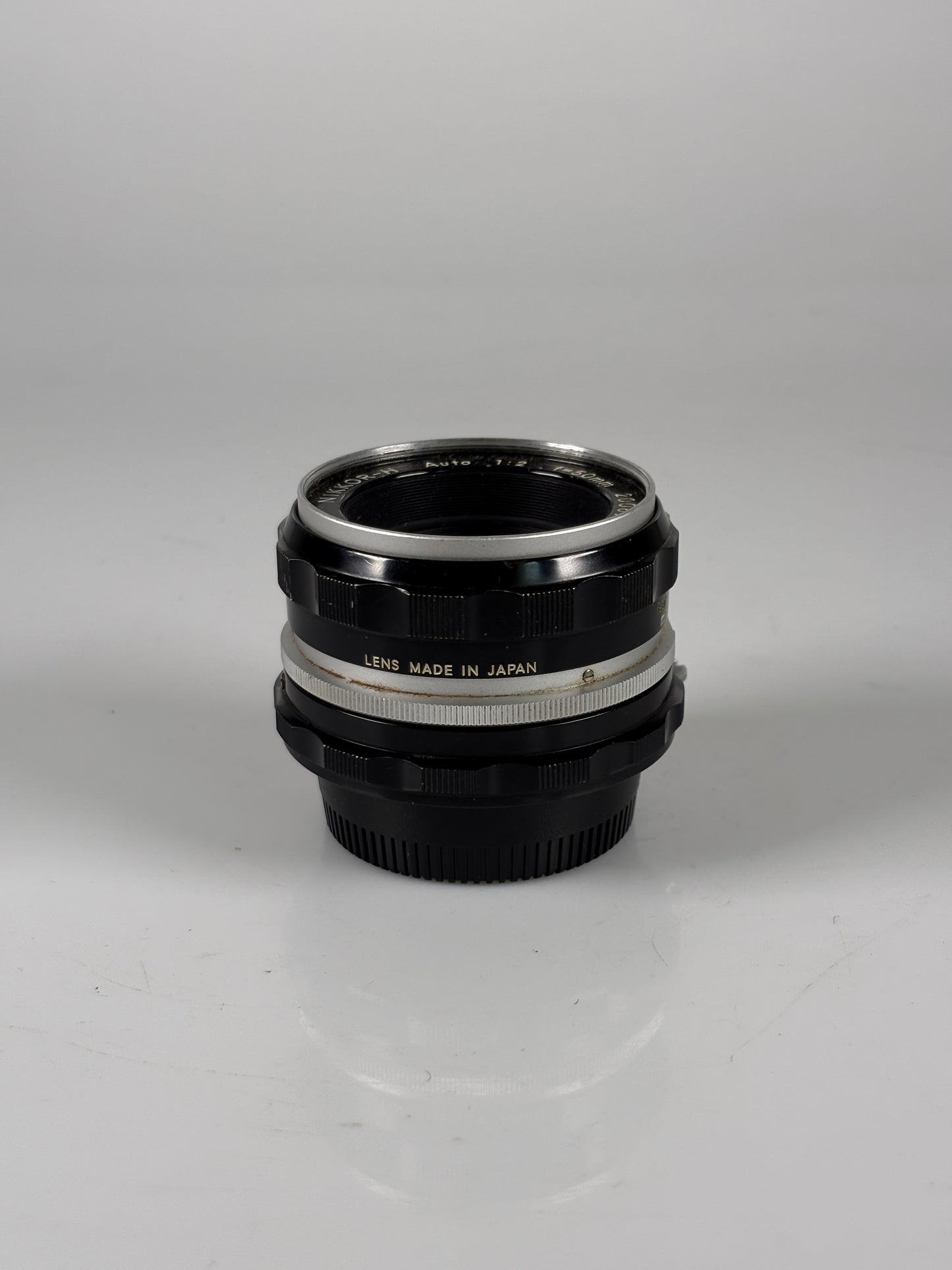 Nikon Nikkor-H Non AI 50mm f2 H Lens with hood
