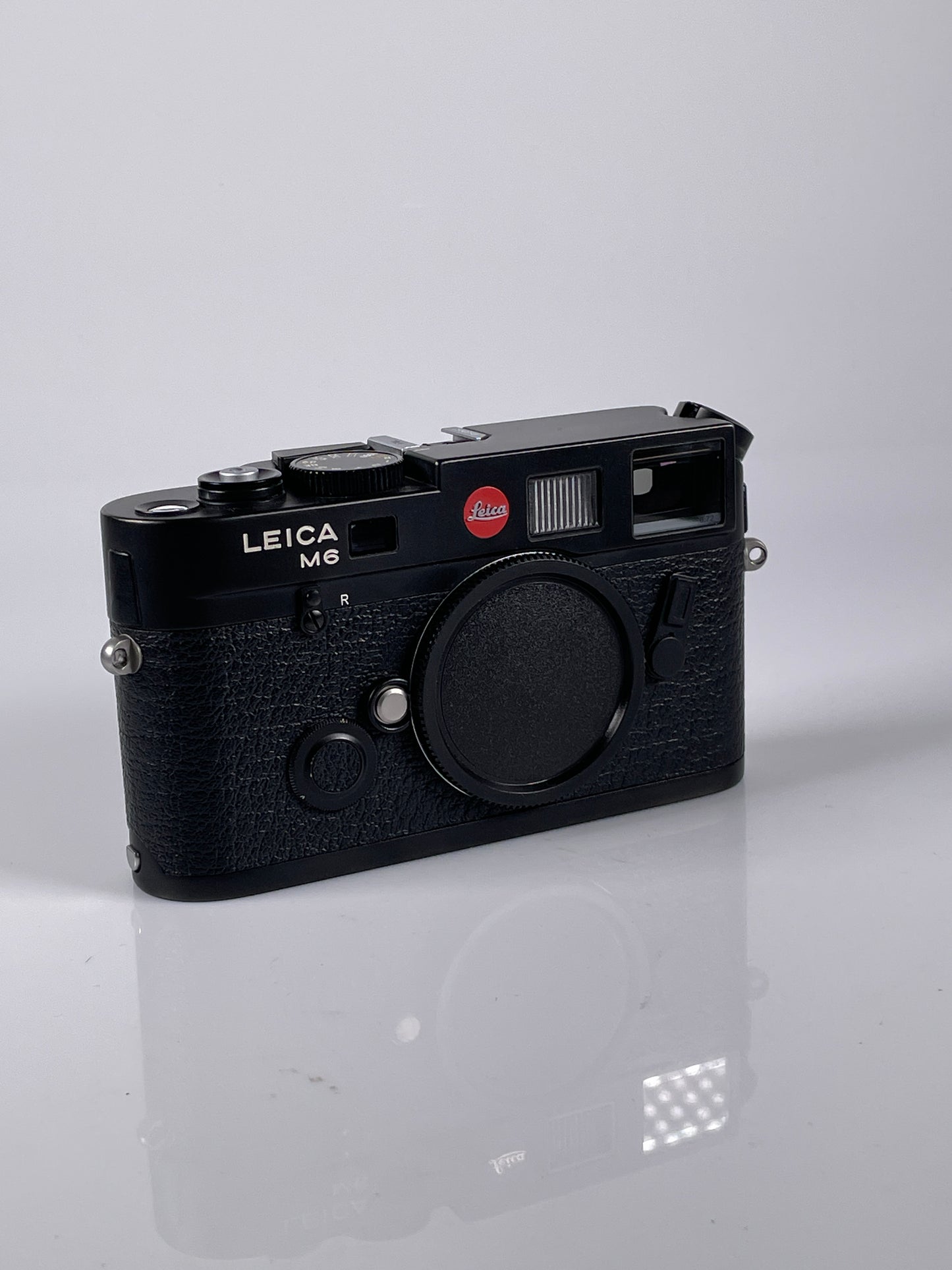 Leica M6 TTL 0.72 35mm rangefinder film camera black