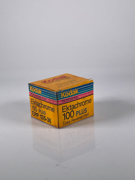 Kodak Ektachrome 100 plus EPP 35mm Film 4 roll box