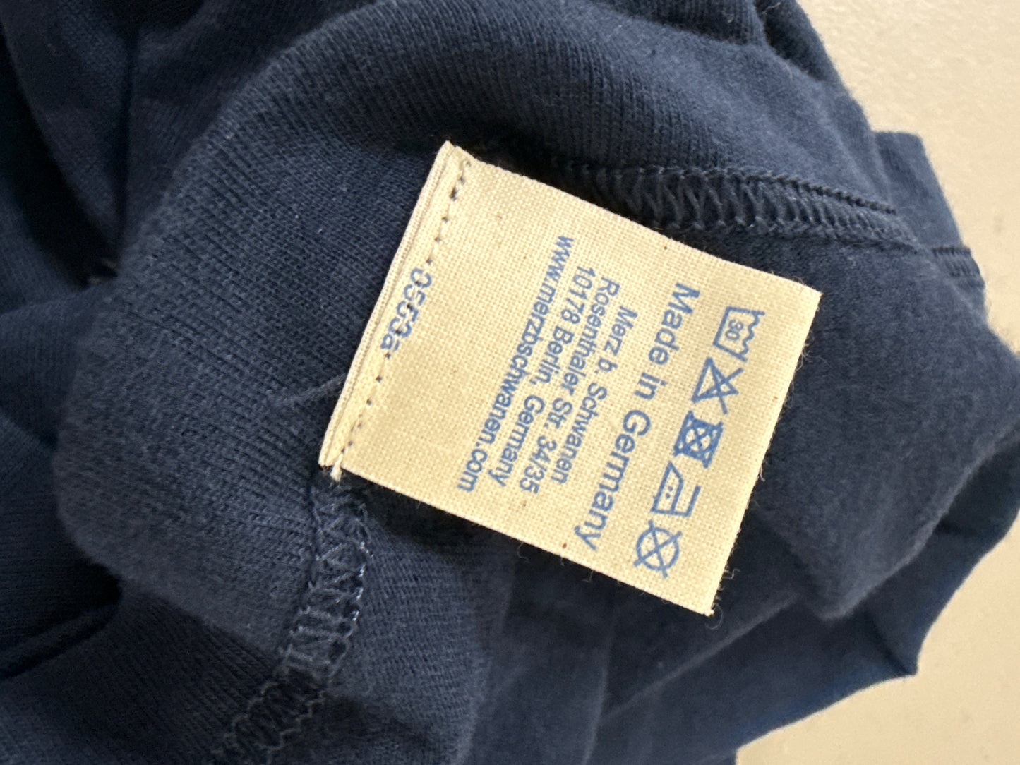 Merz B Schwanen T-Shirt Size 7 (XL) Navy Blue Loopwheeled Made in Germany