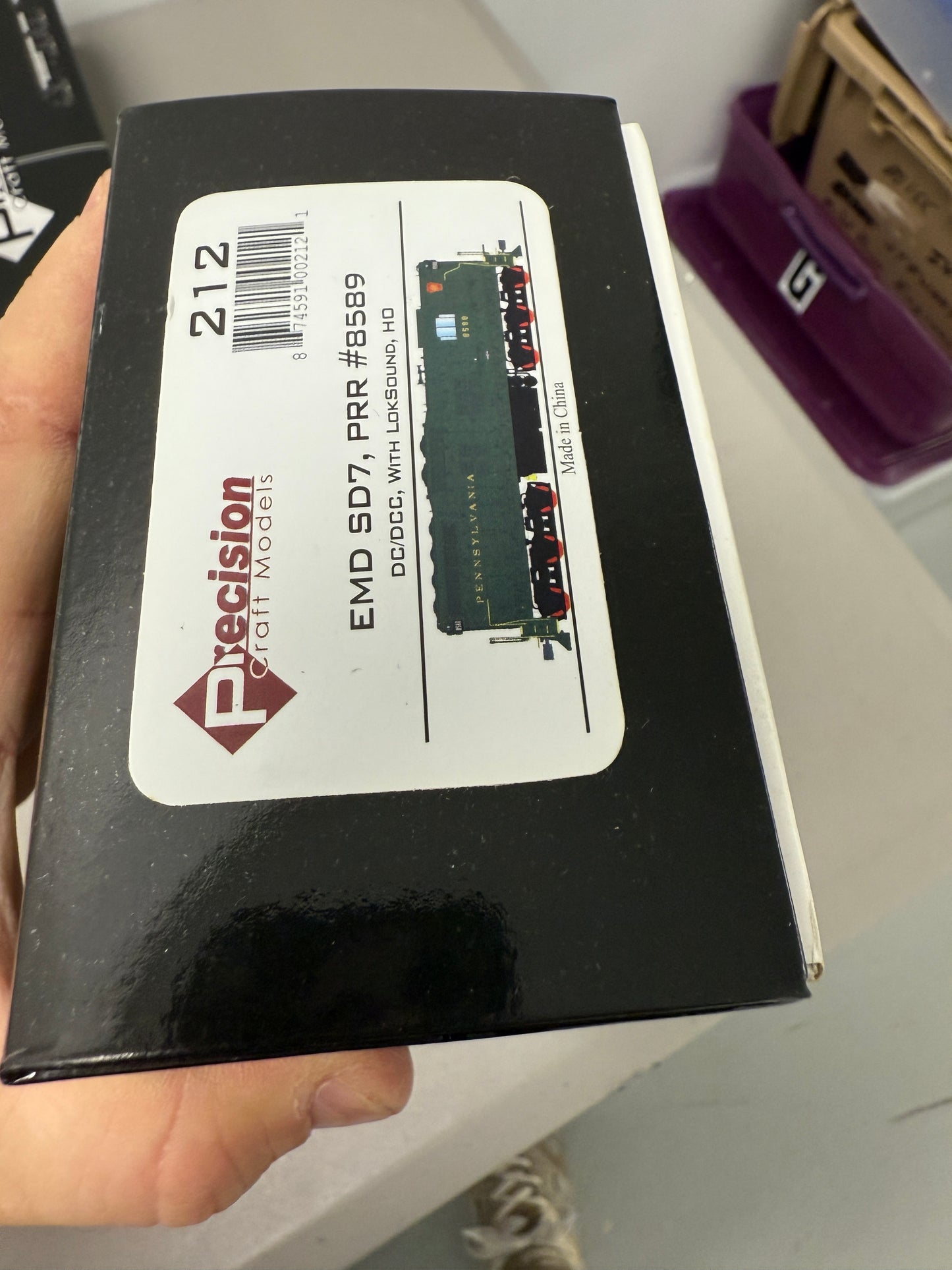PRECISION CRAFT MODELS HO 212 Pennsylvania EMD SD7 PRR DIESEL LOCOMOTIVE #8589
