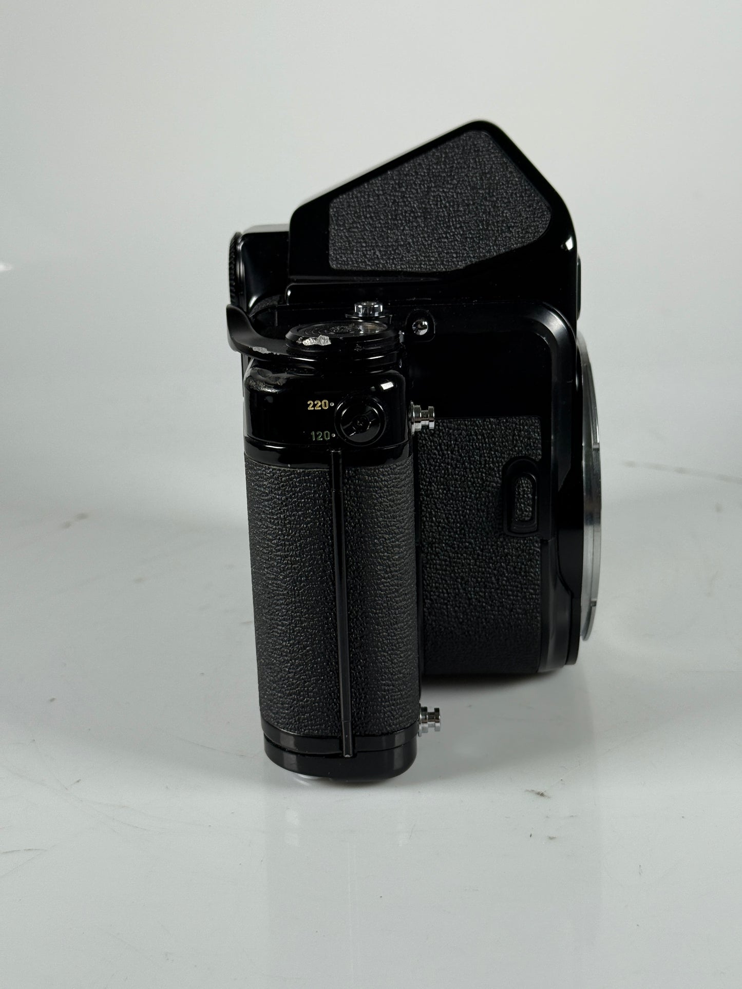 Pentax 67 late 6x7 Mirror Up MLU Body with prism
