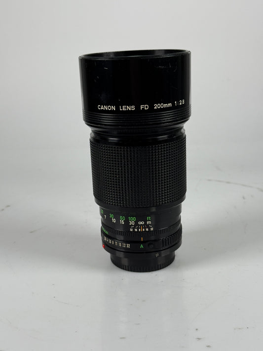 CANON New FD NFD 200mm f2.8 Telephoto MF Lens