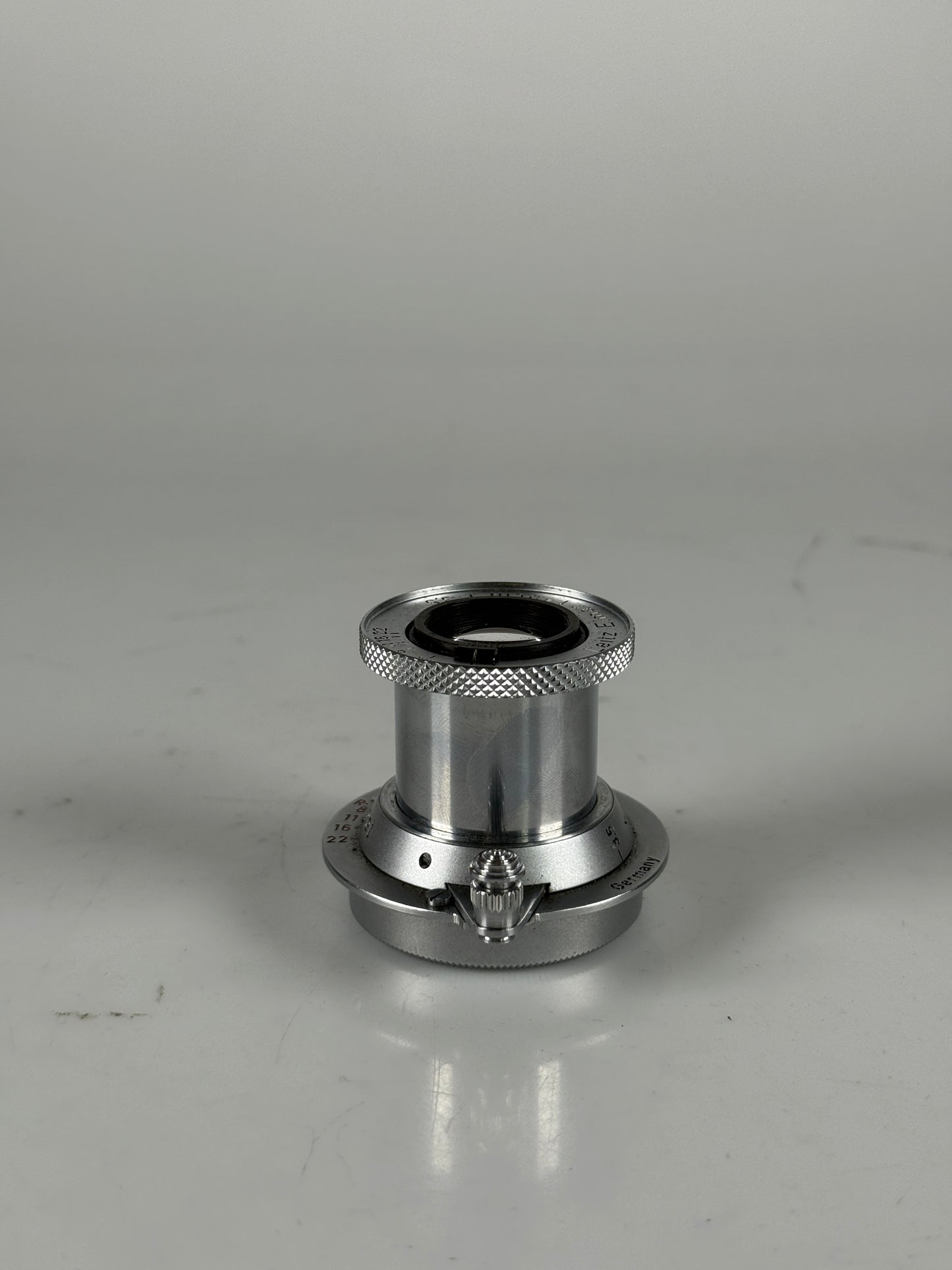 Leica Leitz 50mm (5cm) f3.5 Elmar M39 Collapsible Lens red scale