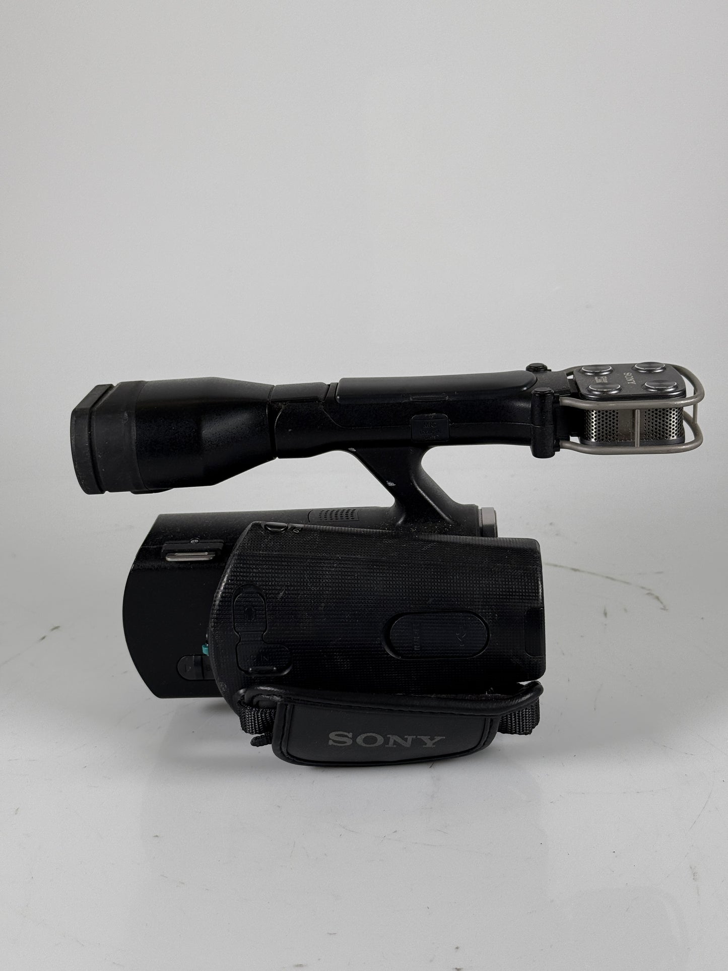 Sony NEX-VG10 Interchangeable Lens Handycam Camcorder