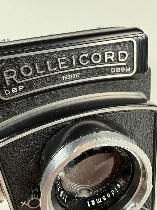 Rolleicord V TLR Camera Xenar 75mm f3.5 Lens Medium Format Camera