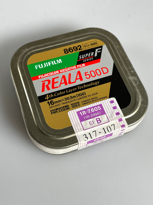 Fujifilm Motion Picture Film 8962 Reala 500D color 16mm 100 FT