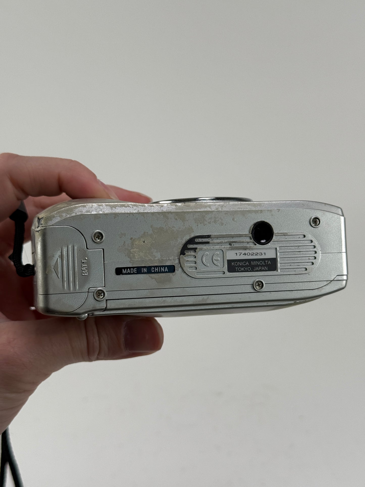 Minolta Zoom 60 Date 35mm Point & Shoot Silver Film Camera