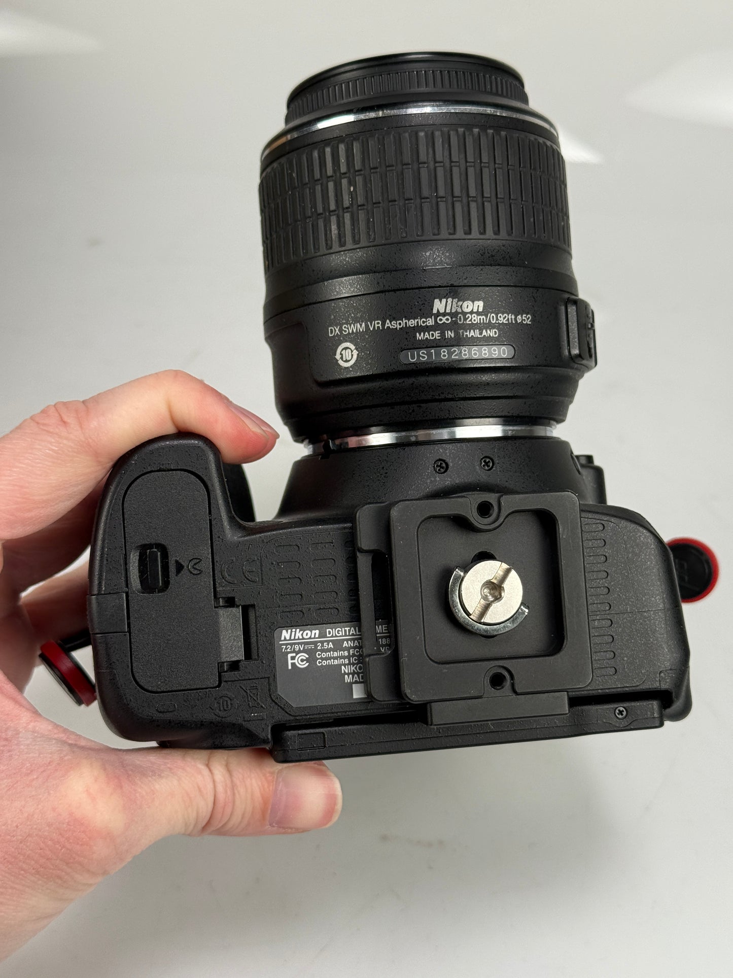 Nikon D5300 24.2MP DSLR Camera with 18-55mm VR Lens